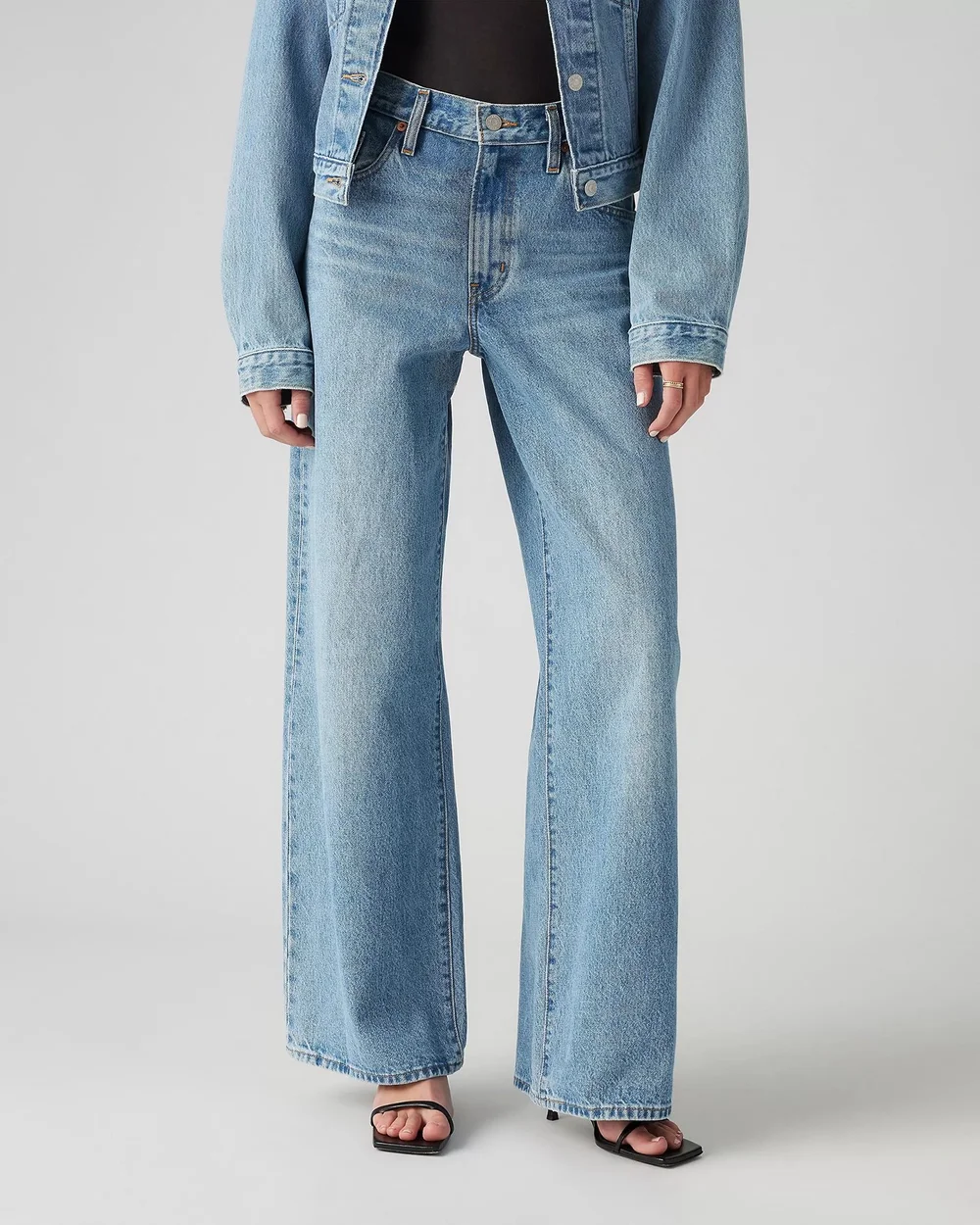 Levi's XL Straight Thanks Friend — Aggregate Supply