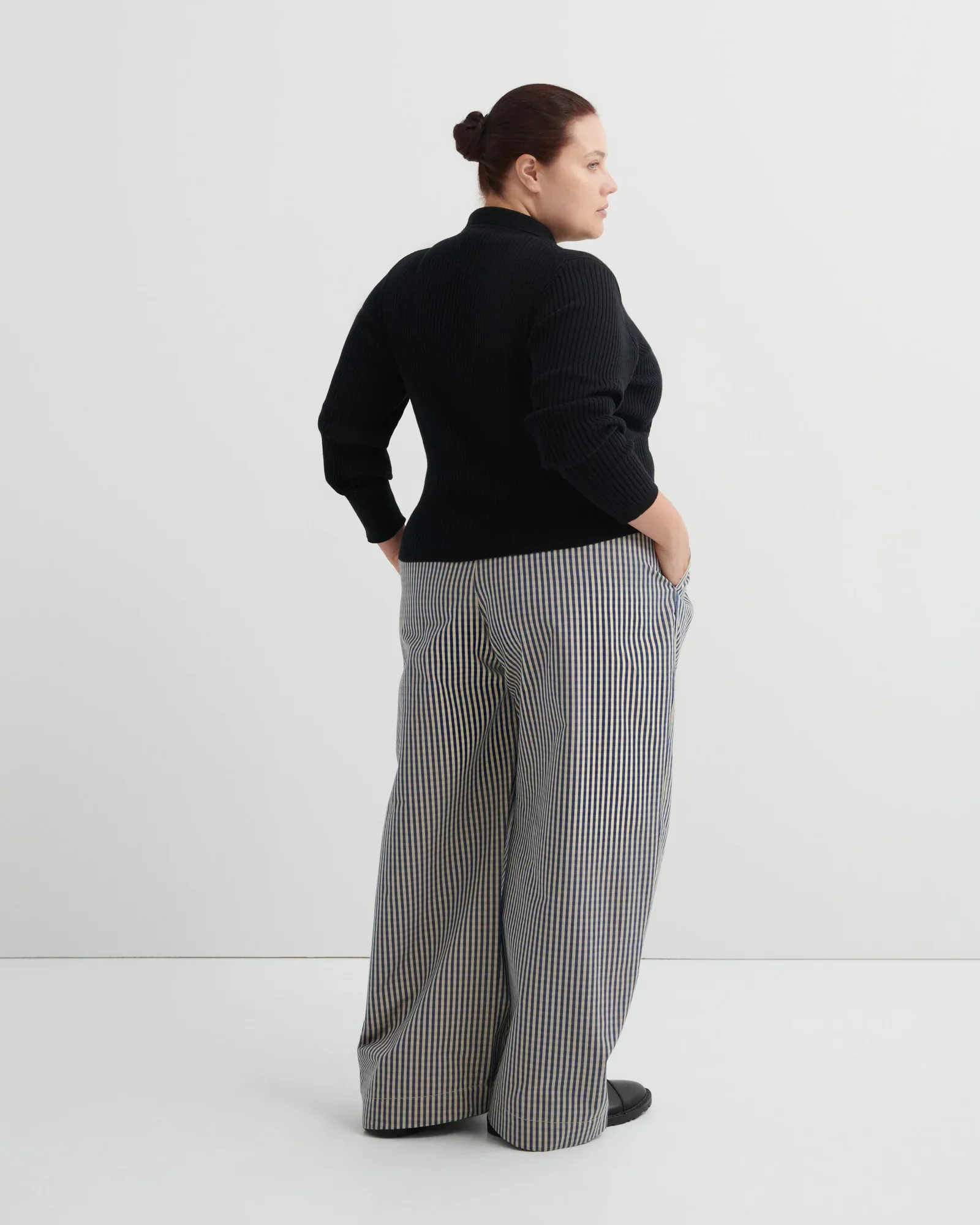 Kowtow_Sculpt_Pant_Landscape_Check_Plaid_Gingham_Navy_White_7.webp