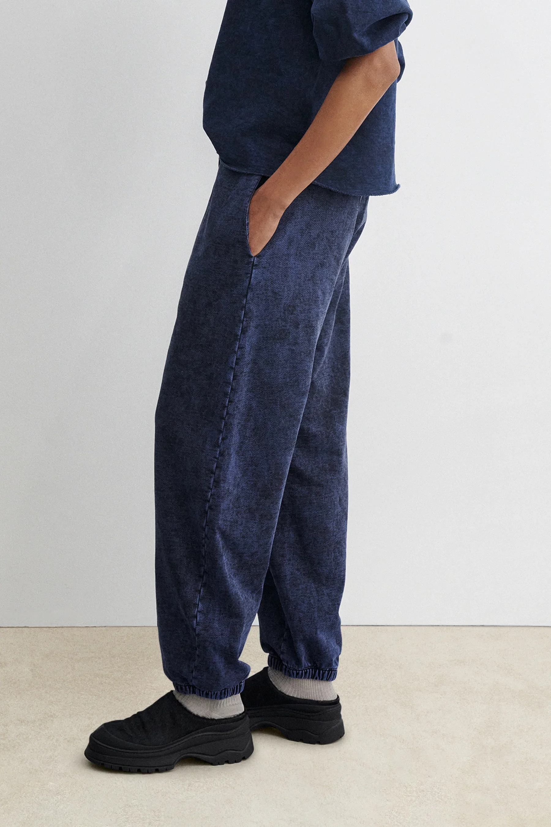 264W-503-J170_Rachel_Comey_Link_Pant_Indigo_Acid_Sweats_4.webp