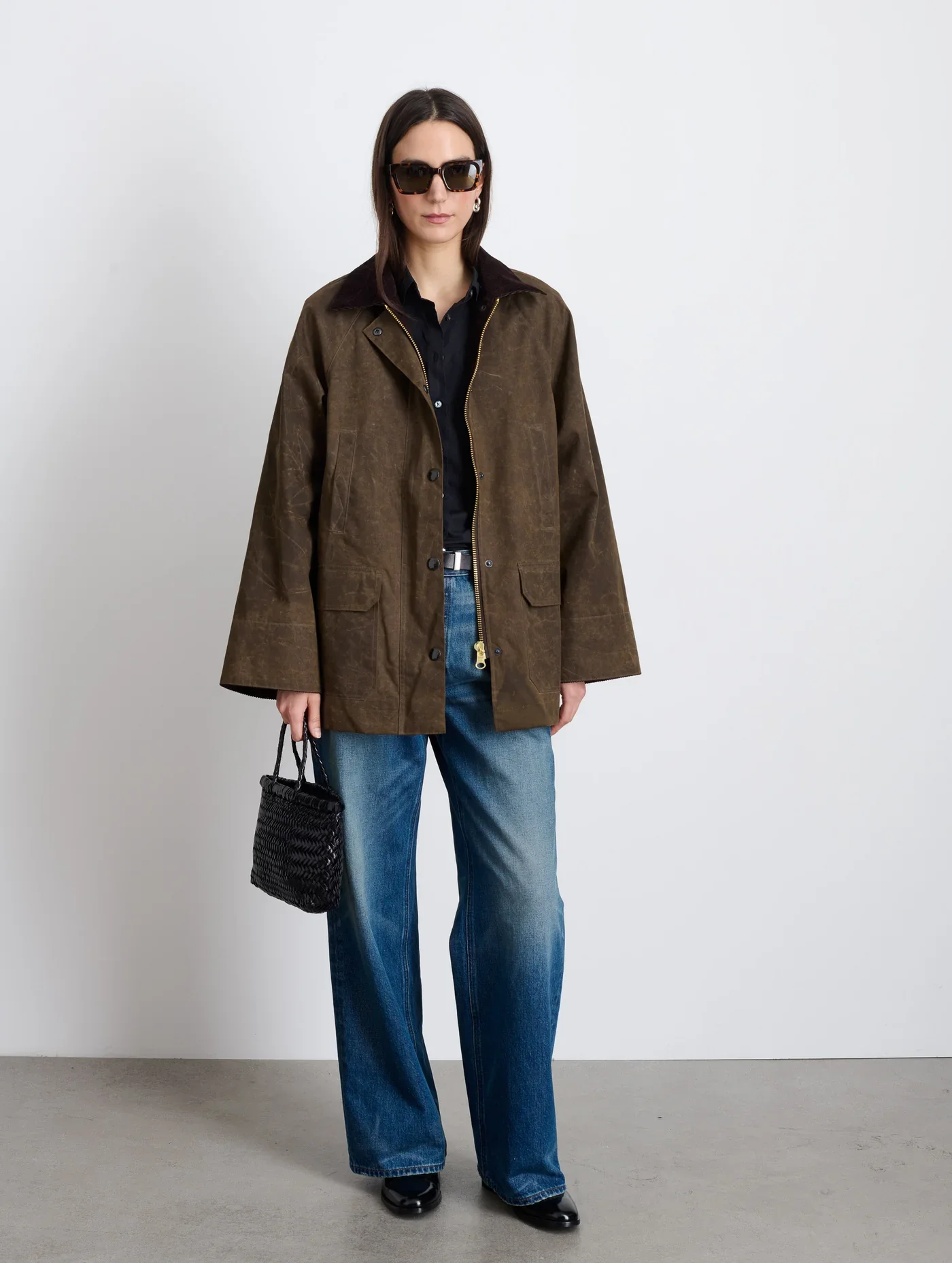 Alex_Mill_Chiltern_Street_Jacket_Waxed_Cotton_Brown_2.webp