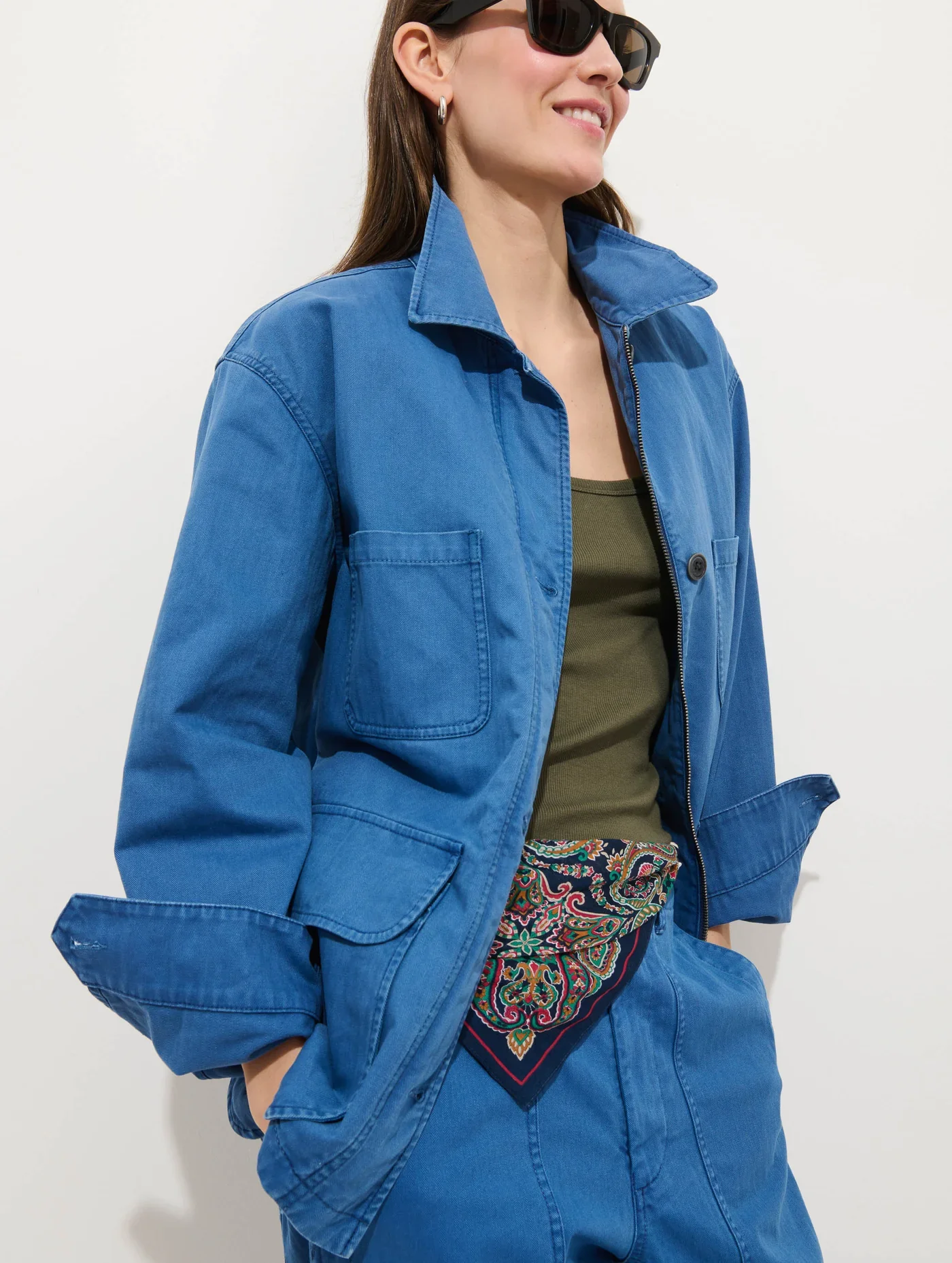 Alex_Mill_Painter_Jacket_Herringbone_Washed_Cobalt_3.webp