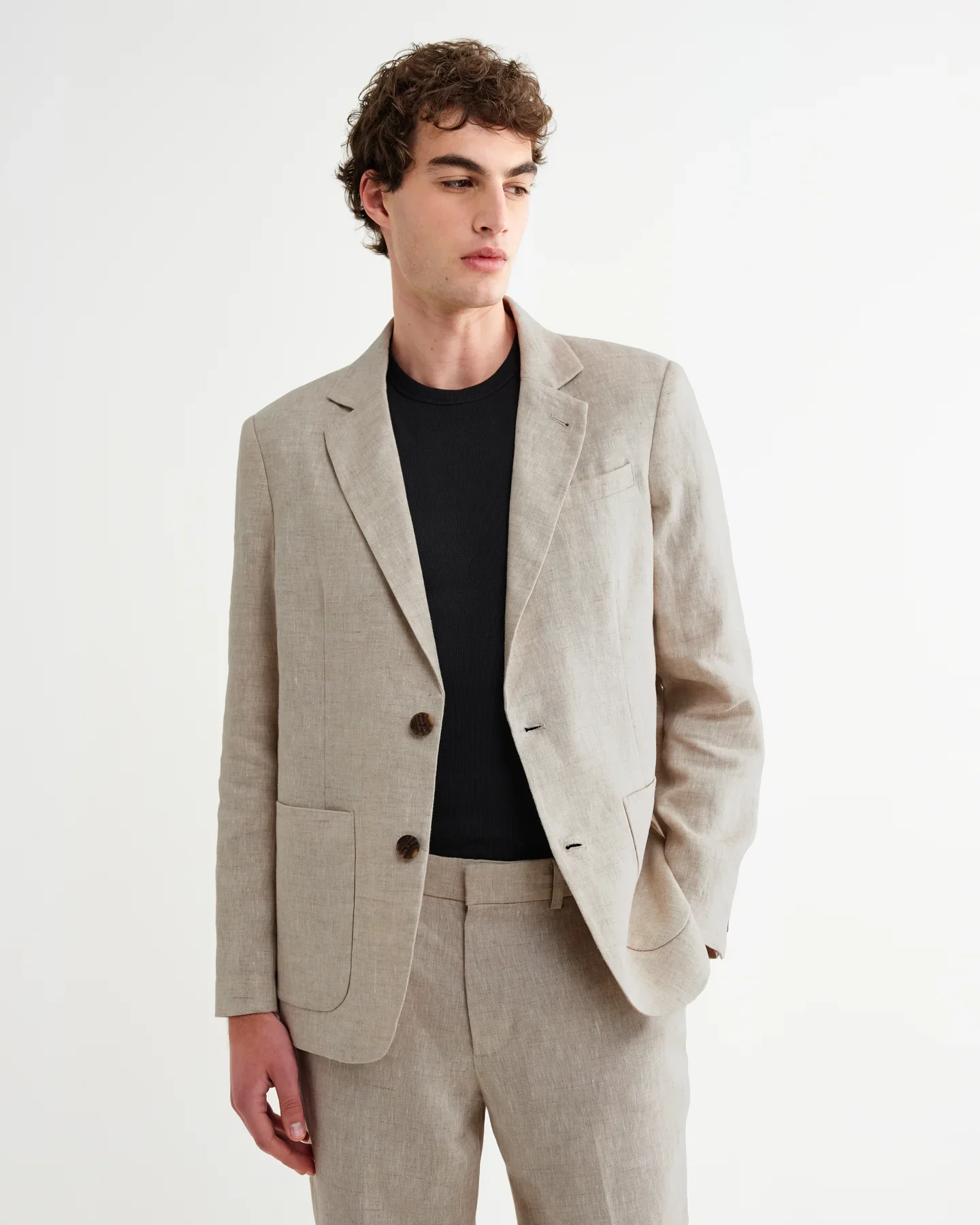 Wax_London_Fintry_Linen_Single_Breasted_Blazer_Natural_2.webp