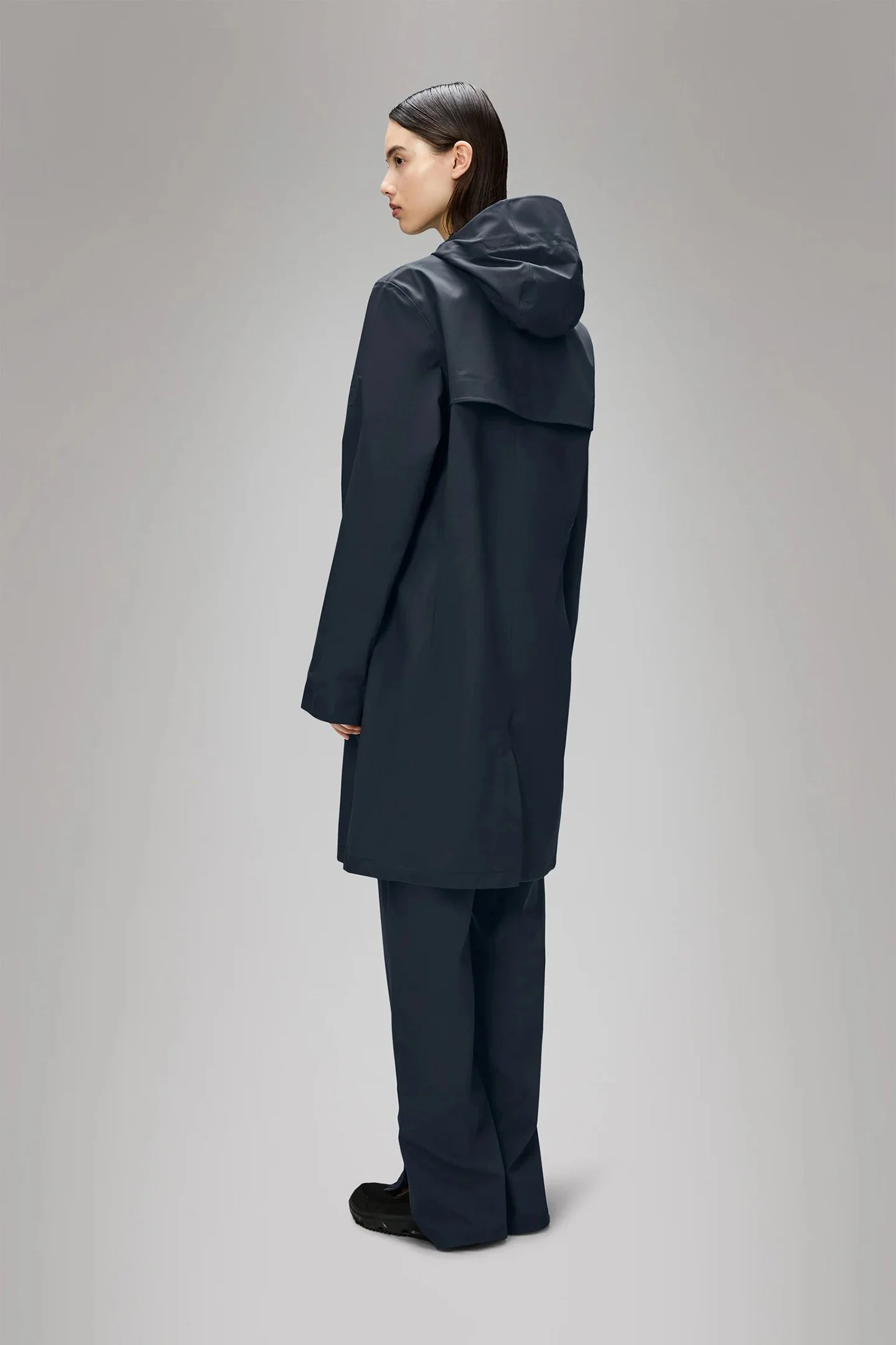 Rains_Suva_Hardshell_Long_Jacket_Navy_3.jpg