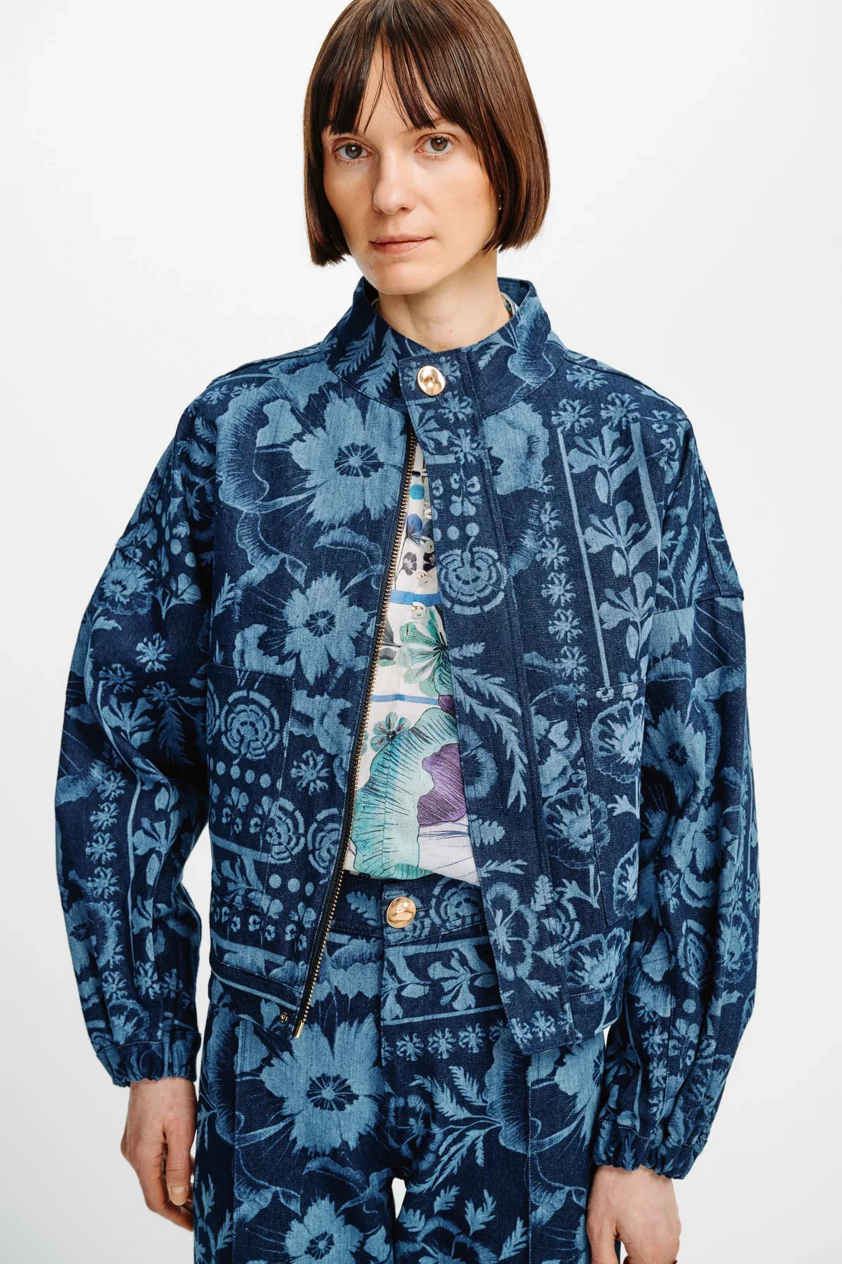 Carolina_K_Ezra_Pant_Denim_Flower_4.webp