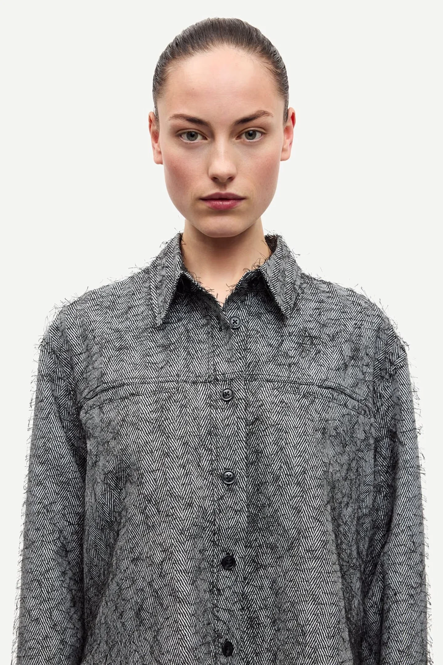Samsoe_Sasofila_Shirt_Black_White_Herringbone_2.jpg