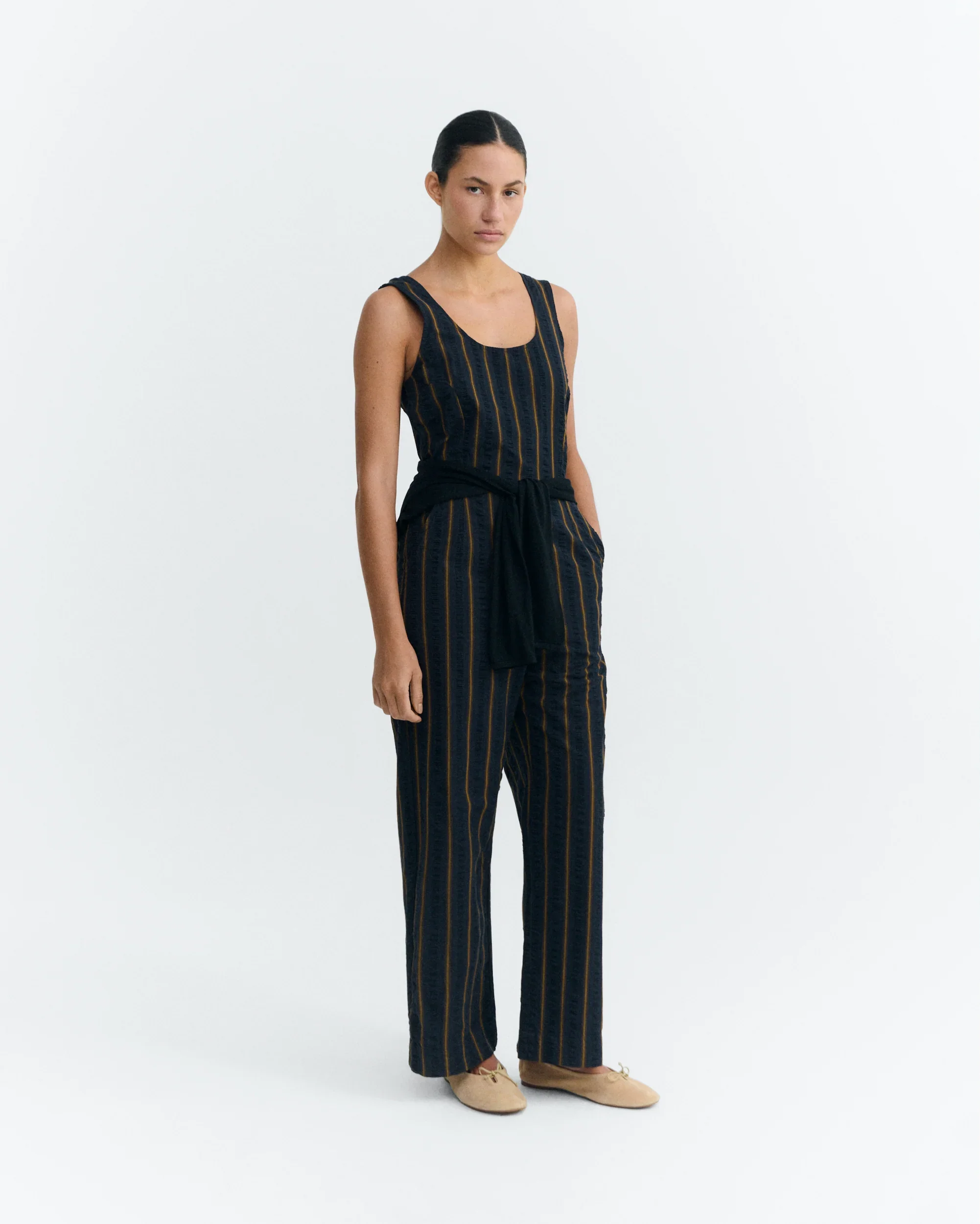 Thinking_Mu_Portbou_Raflesia_Jumpsuit_Seersucker_Brown_Black_Stripe_1.webp