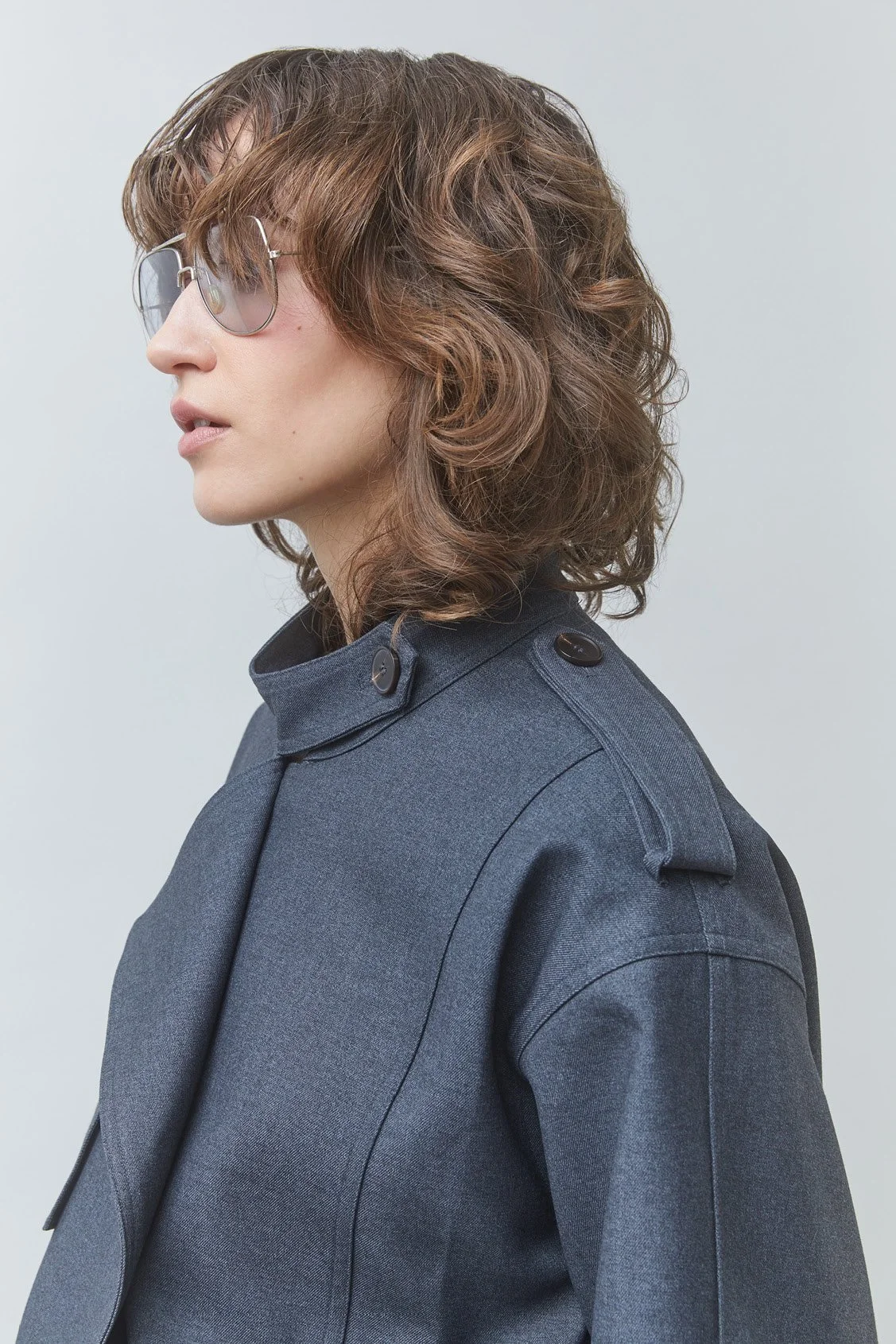 Suncoo_Oversized_Short_Jacket_Belt_Carbon_Steel_Grey_Gray_Moto_Trench_3.jpg