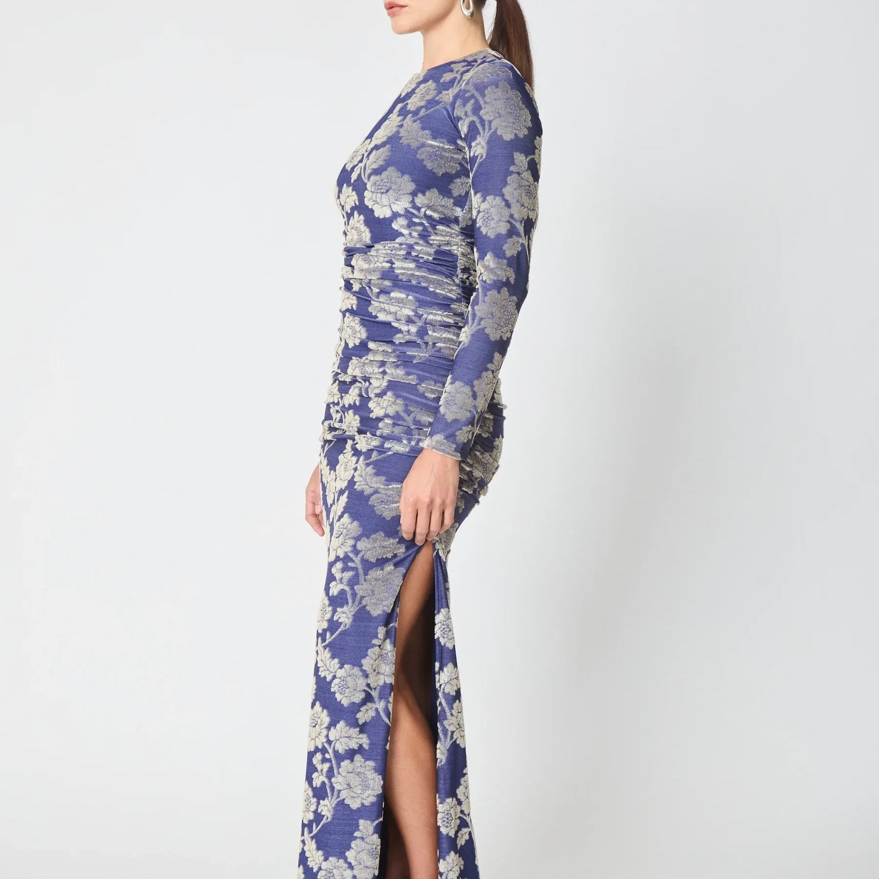 Gilner_Farrar_Ezra_Dress_Floral_Velvet_Burnout_2a.webp
