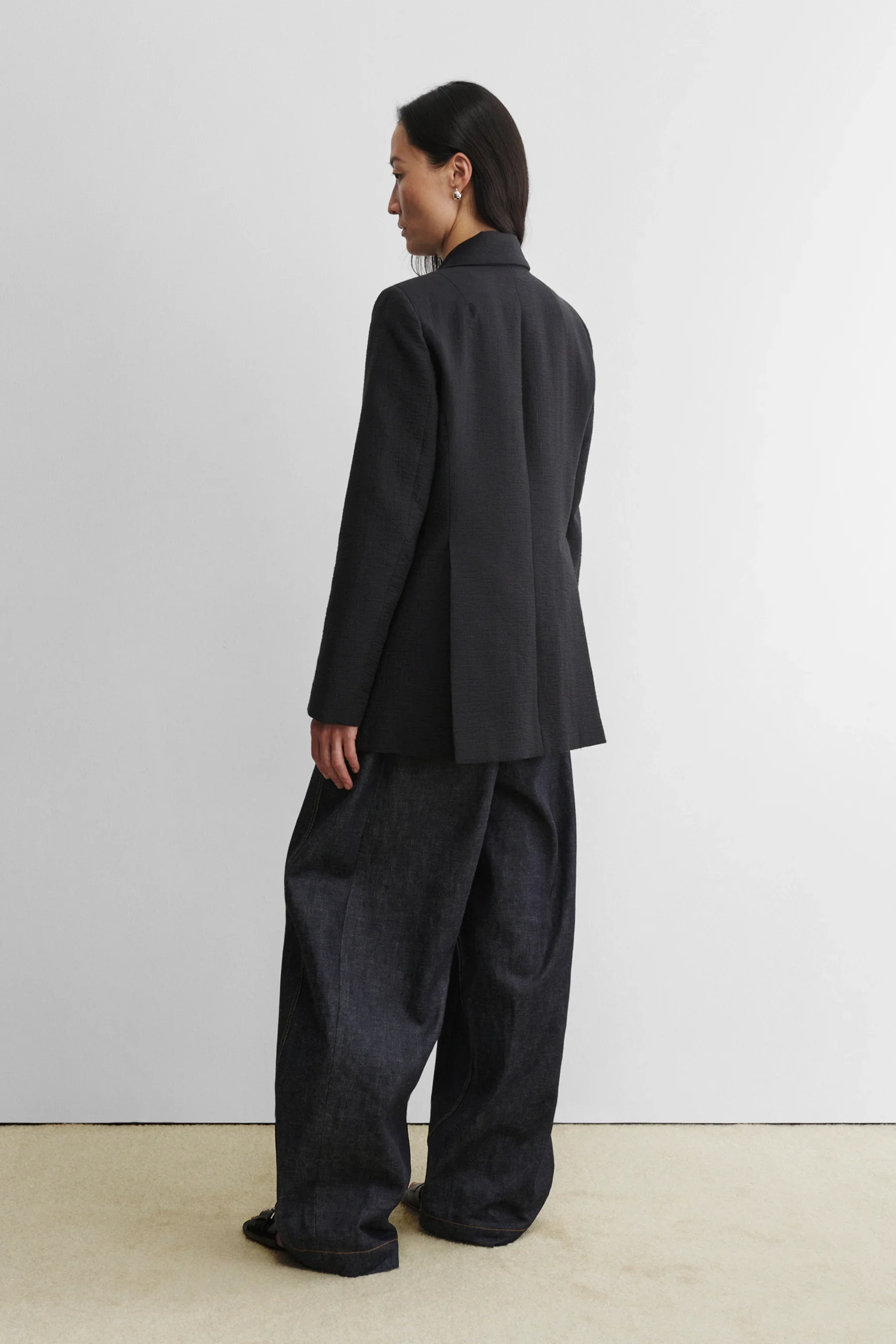 182W-710-T1009_Rachel_Comey_New_Amboy_Blazer_Black_Foam_3.webp