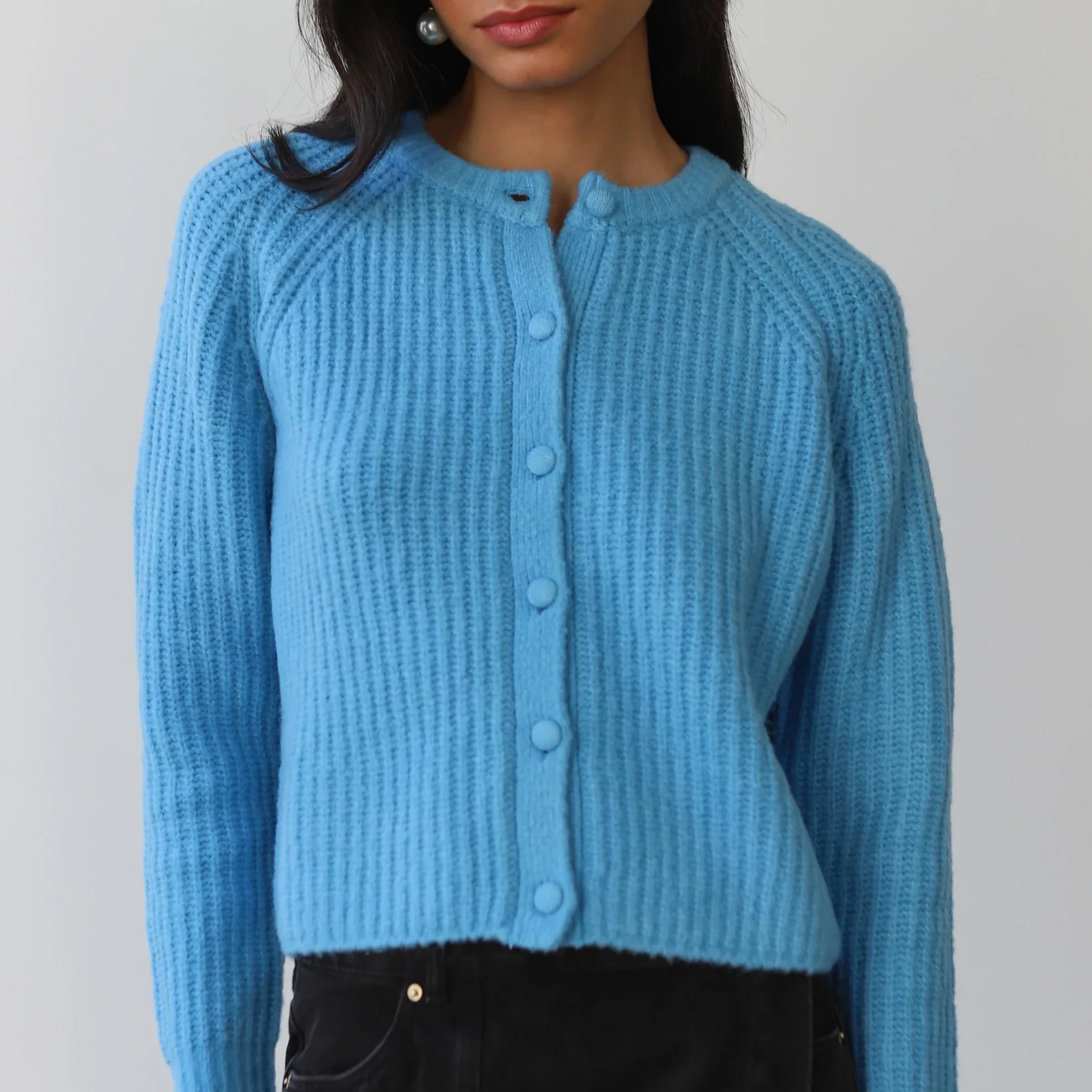 Callahan_Knitwear_Poppy_Cardigan_Capri_Blue_1a.webp