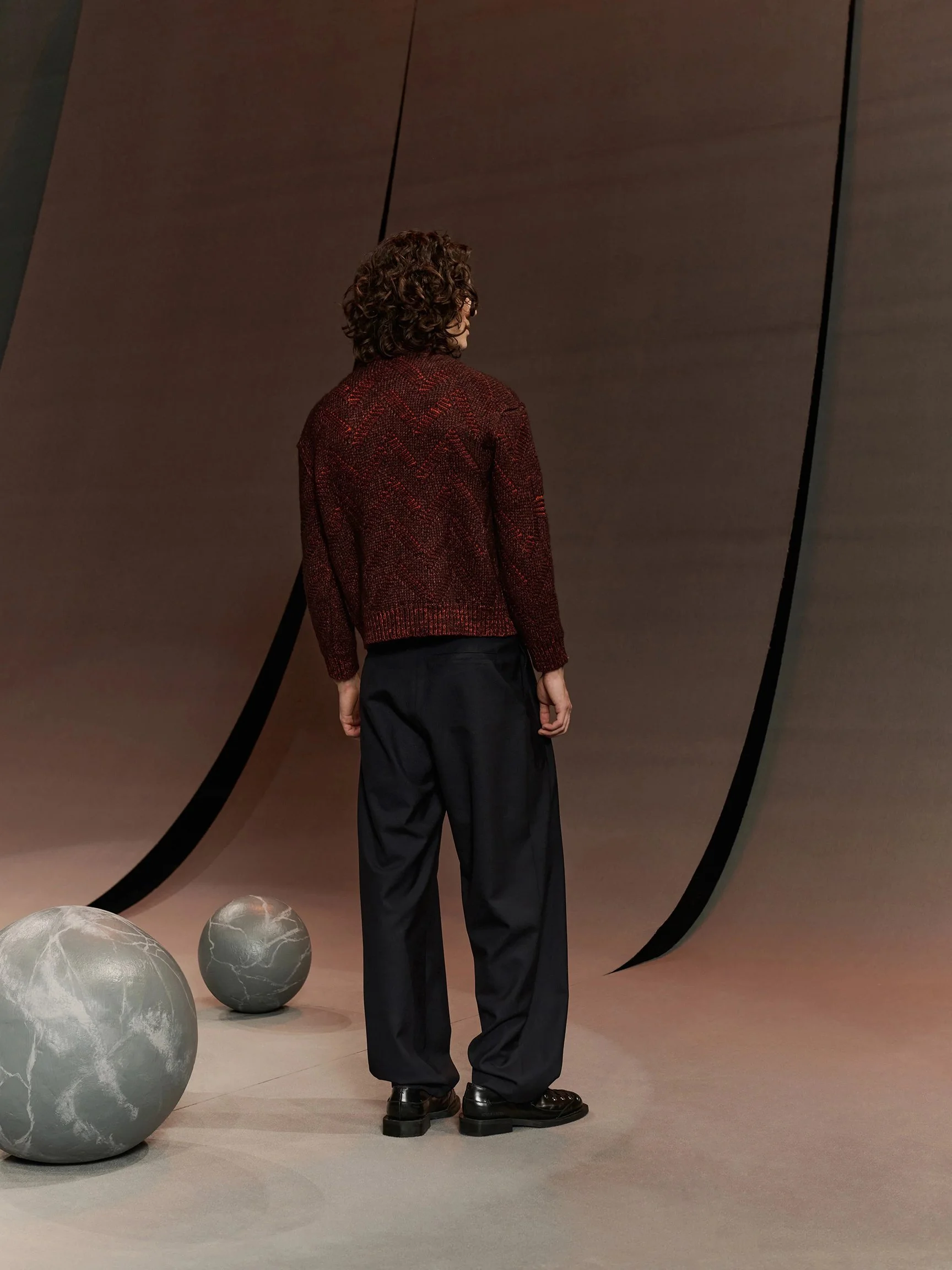 Henrik_Vibskov_Flat_Knitted_Crewneck_Flat_Brown_Chevron_Herringbone_5.jpg