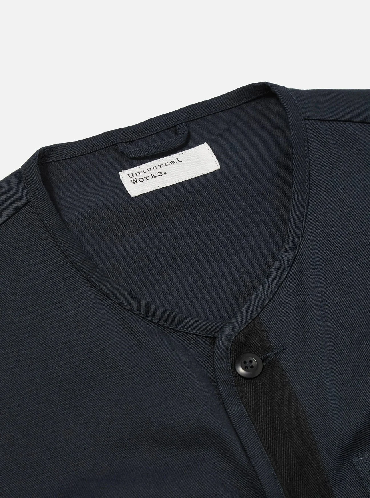 Universal_Works_4_Pocket_Gilet_Navy_6.jpg