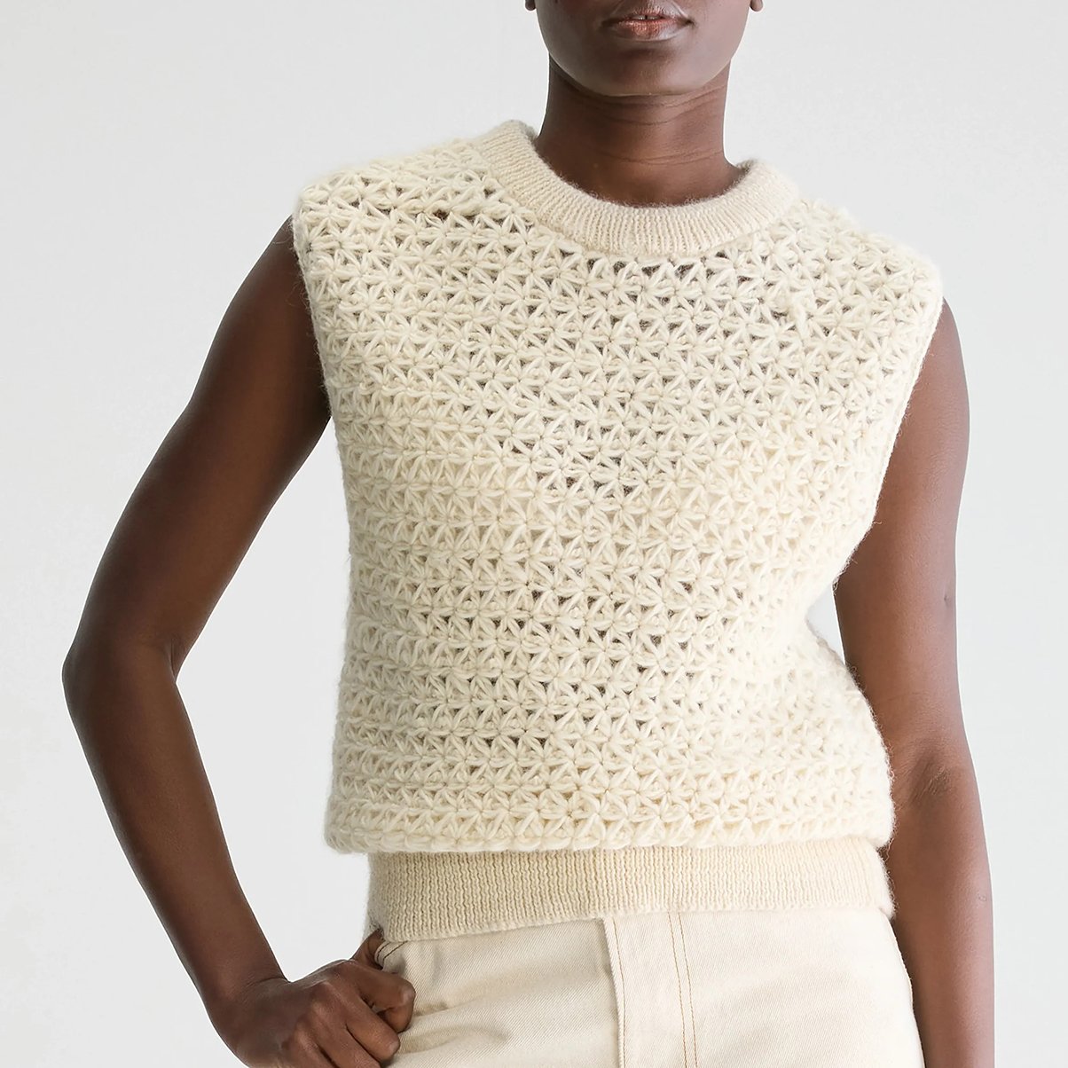 Bellerose_Moony_Crochet_Tank_Top_Tofu_Cream_Ivory_2a.jpg