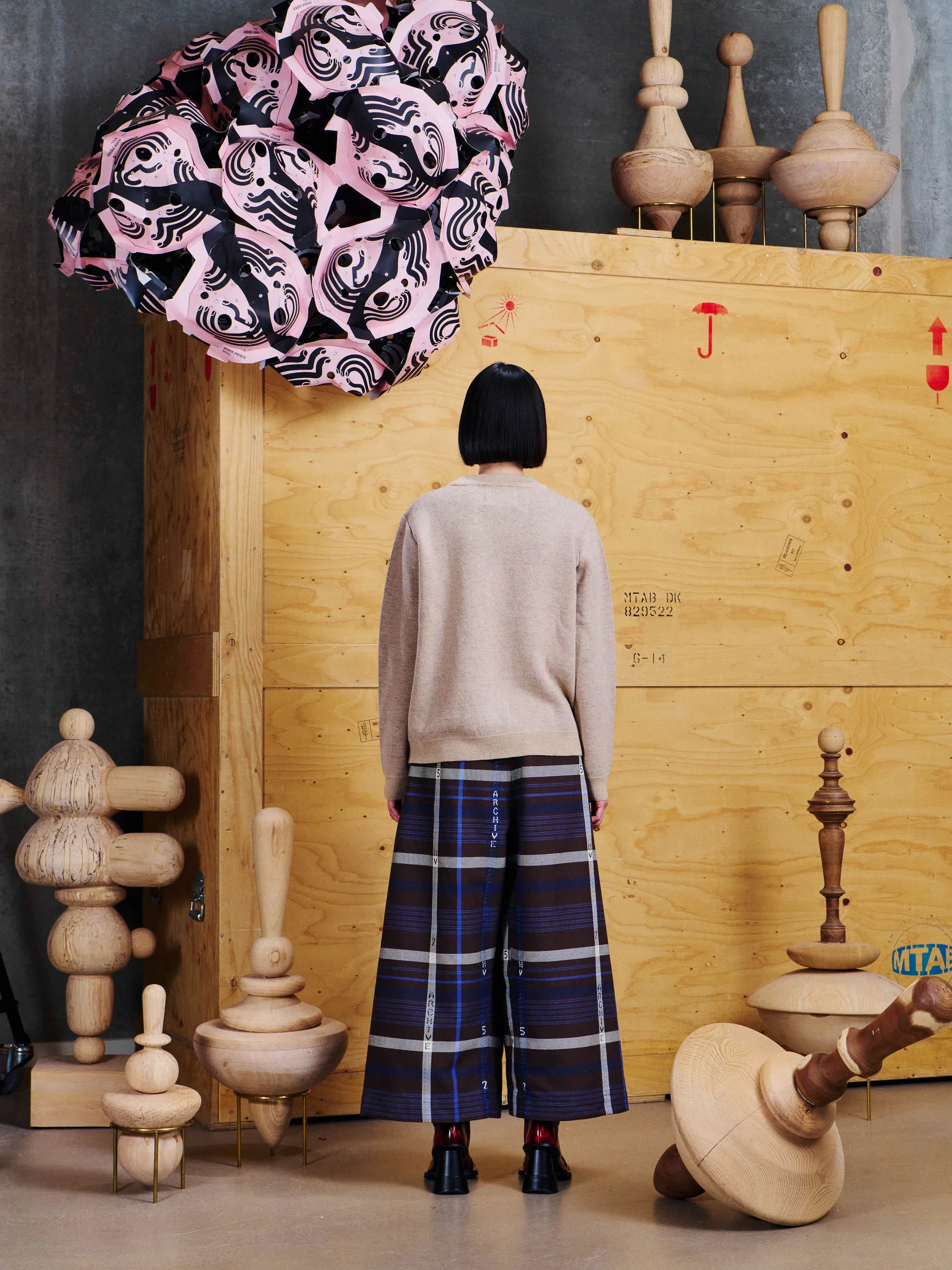 Henrik_Vibskov_Salami_Knit_Sweat_Sweater_Table_Servings_3.webp