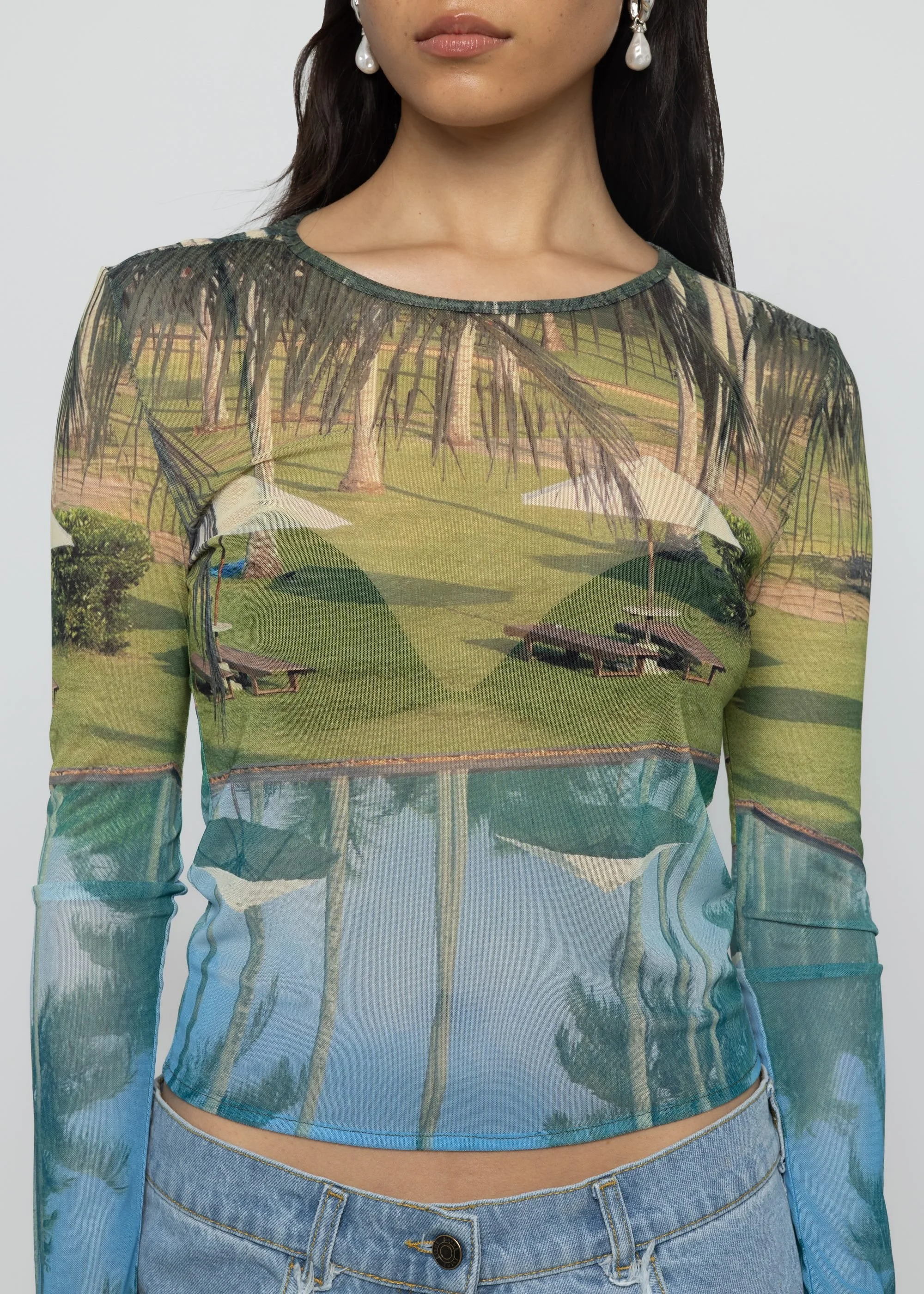 Esthe_Mesh_Long_Sleeve_Top_Poolside_Print_4.jpg