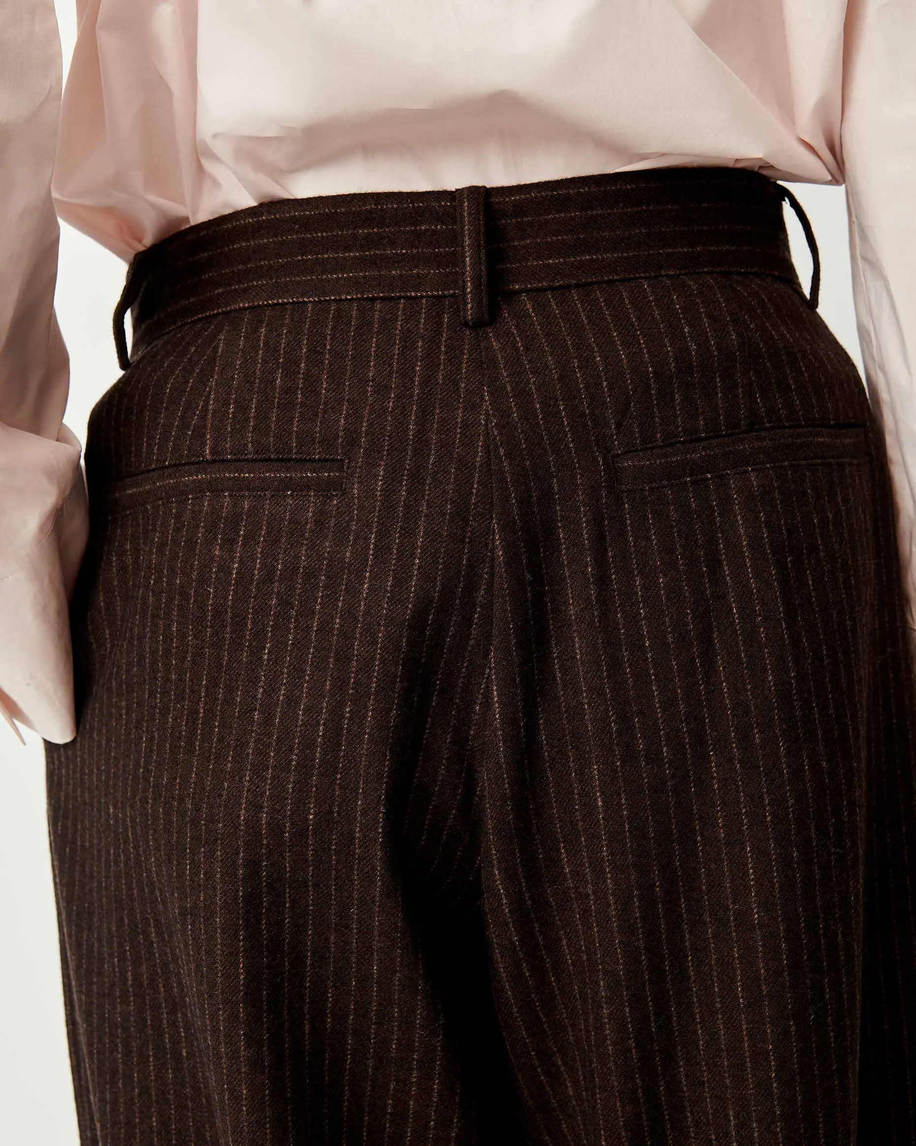 Sessun_Orozco_Pants_Trousers_Pause_Cafe_Brown_Pinstripe_Stripe_6.jpeg