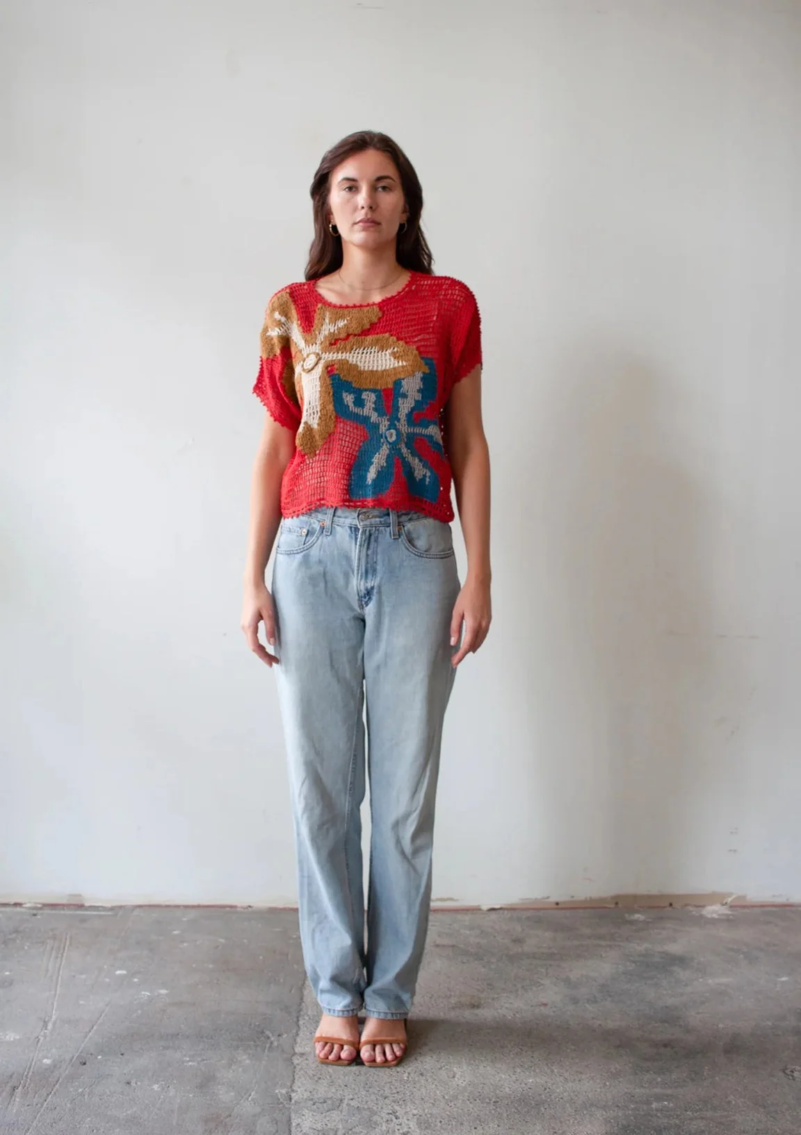 Bel_Kazan_Yeva_Top_Crocket_Knit_FLower_Cherry_Red_1.jpg