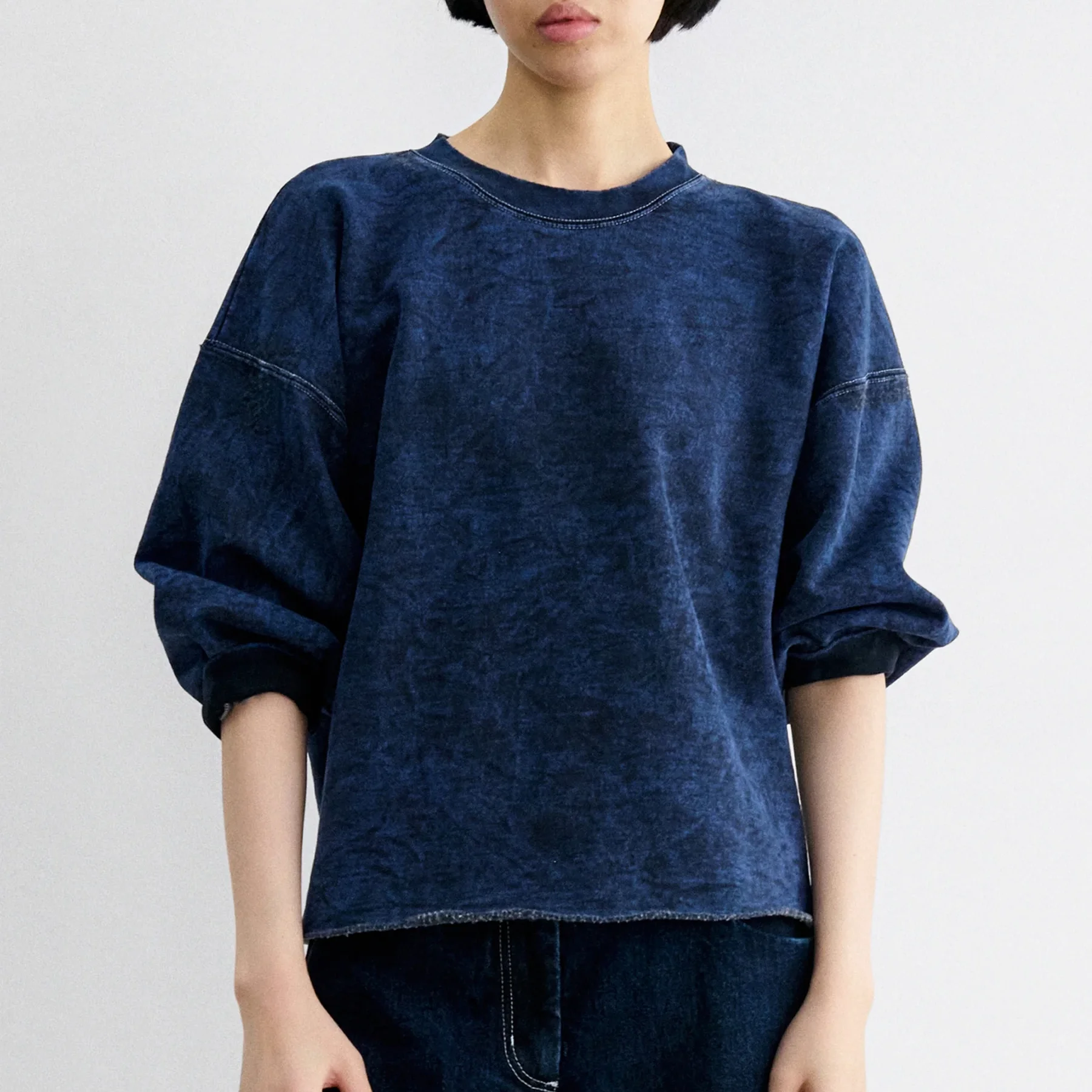 172C-376-J101A-Rachel_Comey_Fond_Sweatshirt_Indigo_Acid_Sweats_2a.webp