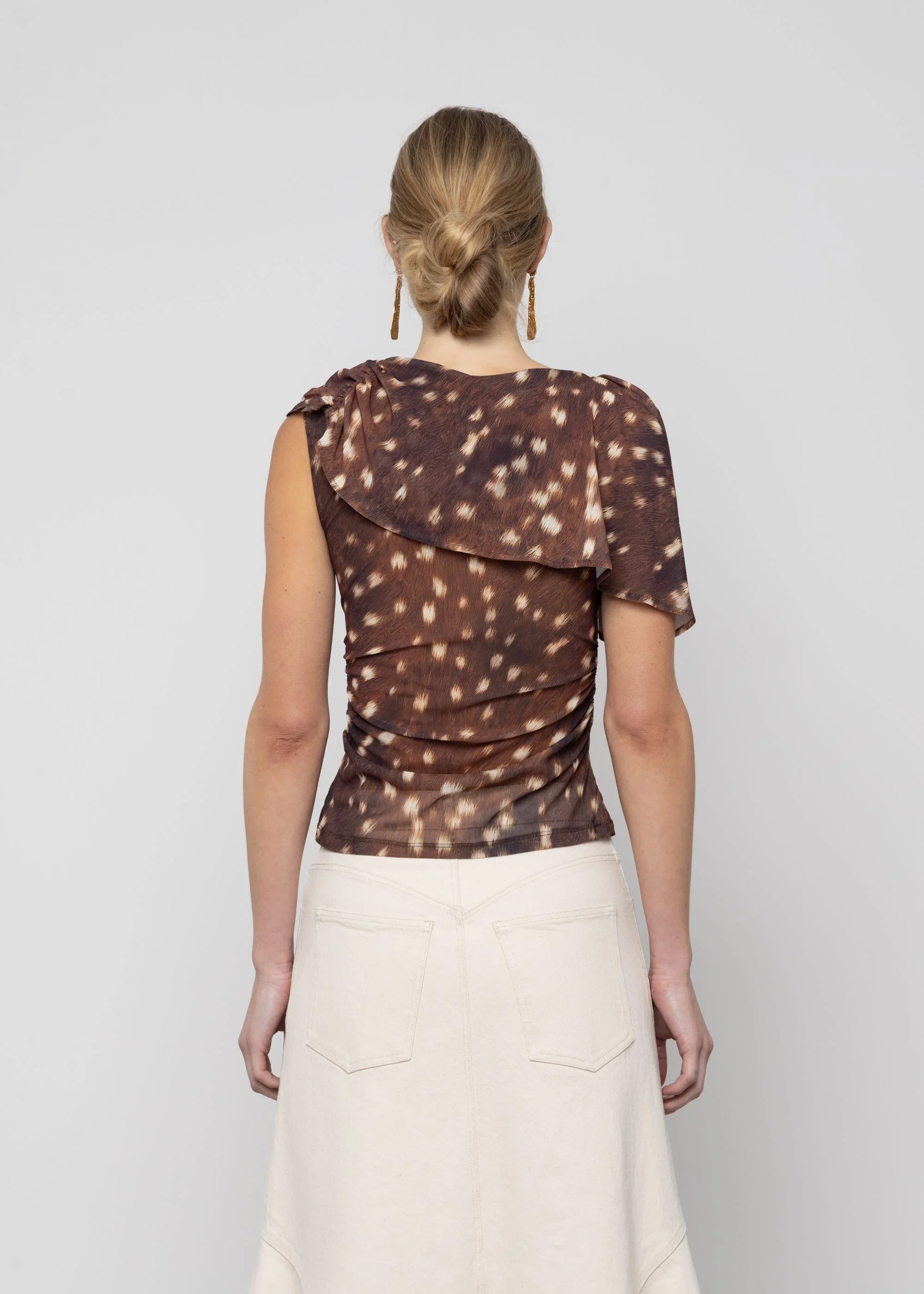 Esthe_Draped_Printed_Top_Deer_Print_Deerskin_Brown_3.webp