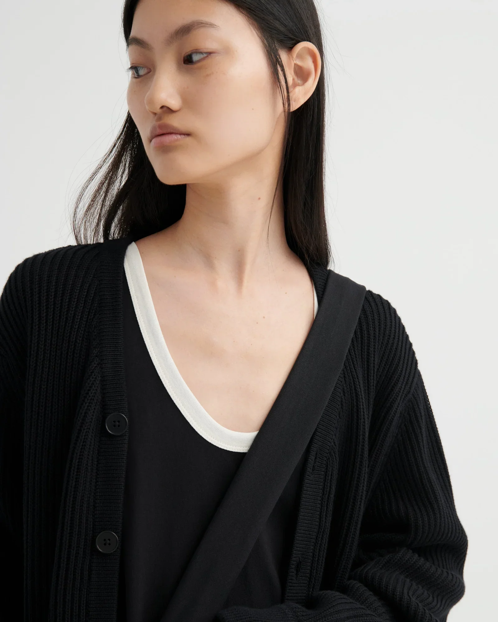Kowtow_Variation_Dress_Black_Tank_White_Contrast_4.webp