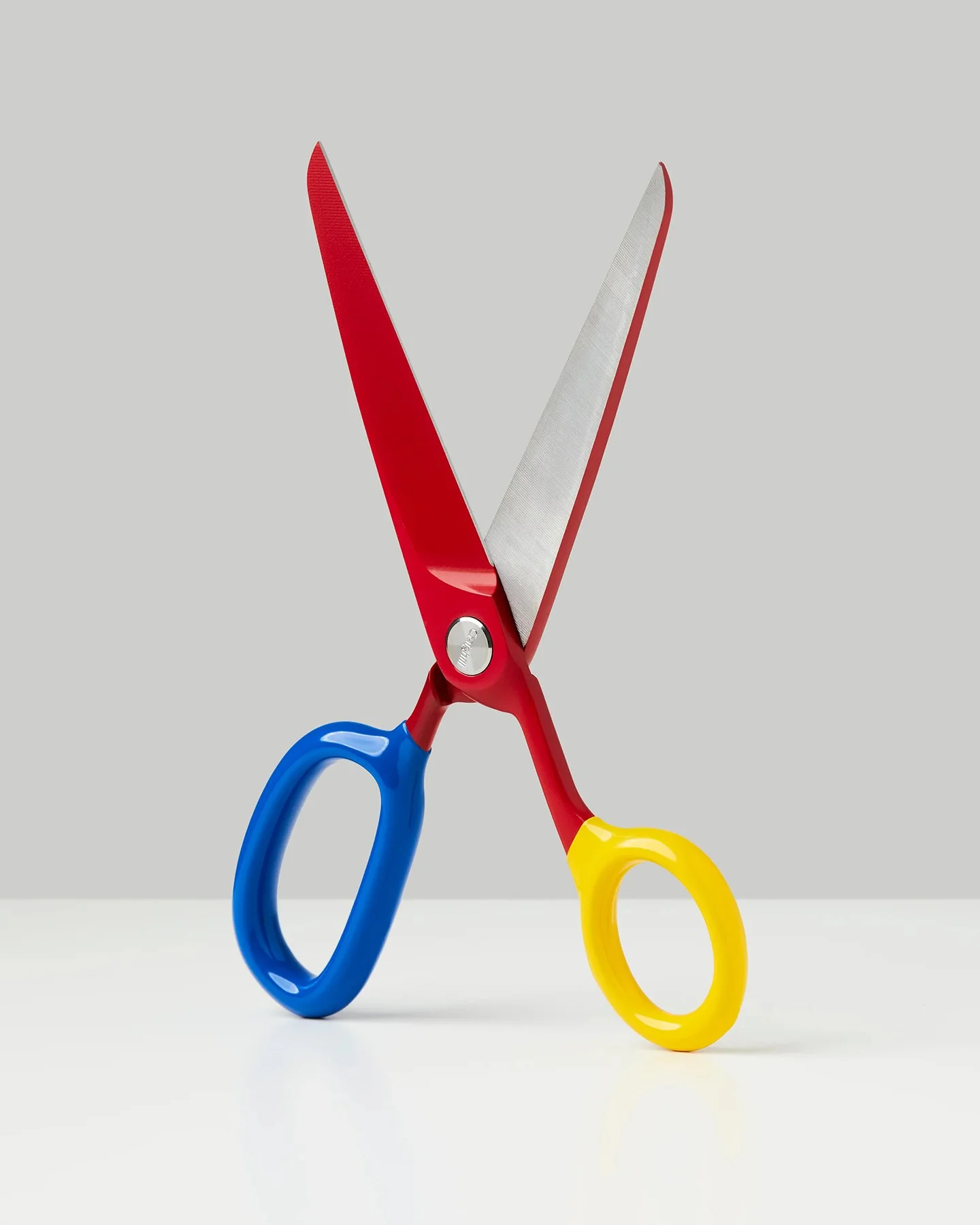 Craighill_Chroma_Scissors_Primary_Red_Blue_Yellow_1.jpg