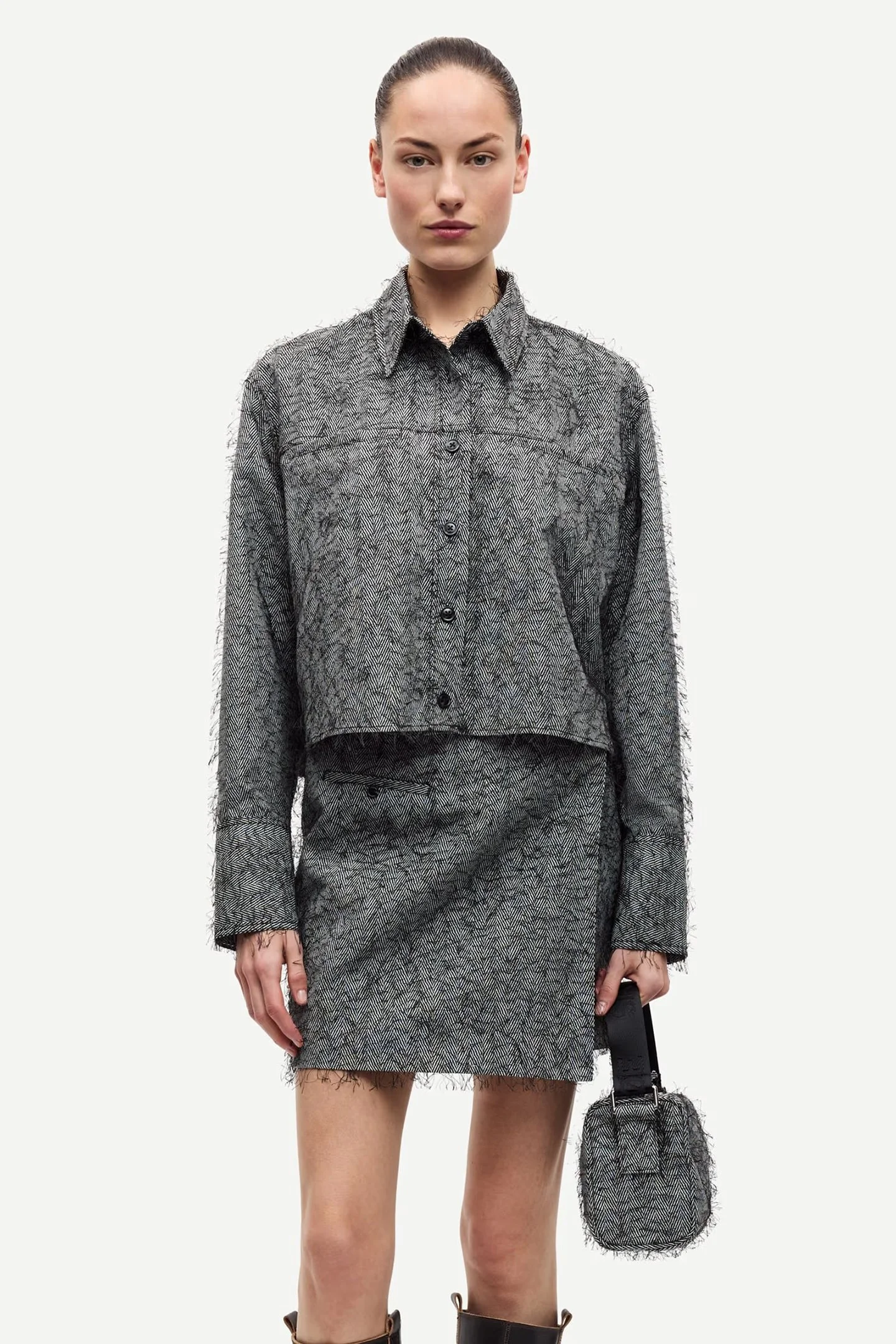 Samsoe_Sasofila_Shirt_Black_White_Herringbone_1.jpg