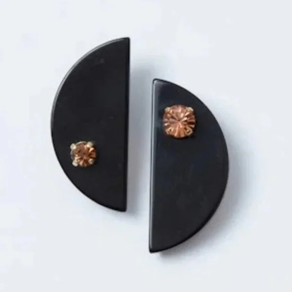 Rachel_Comey_Priori_Earrings_Black_1.jpeg