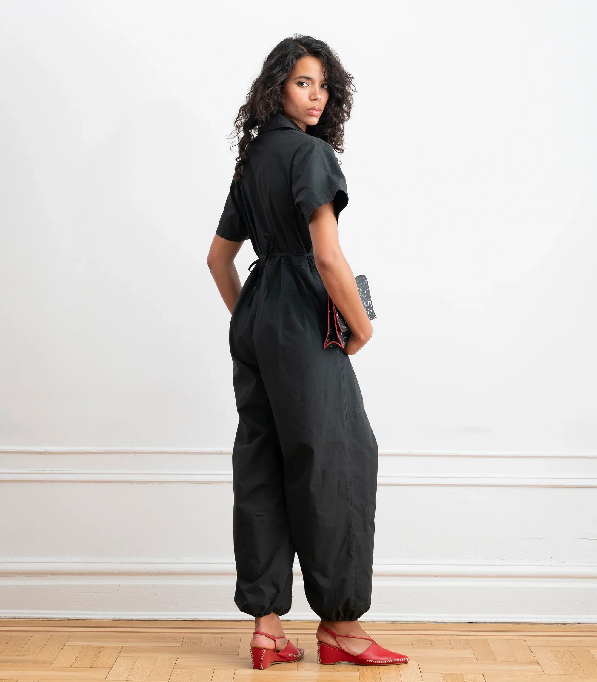 Loup_Clara_Short_Sleeve_Parachute_Leg_Jumpsuit_Black_2.webp