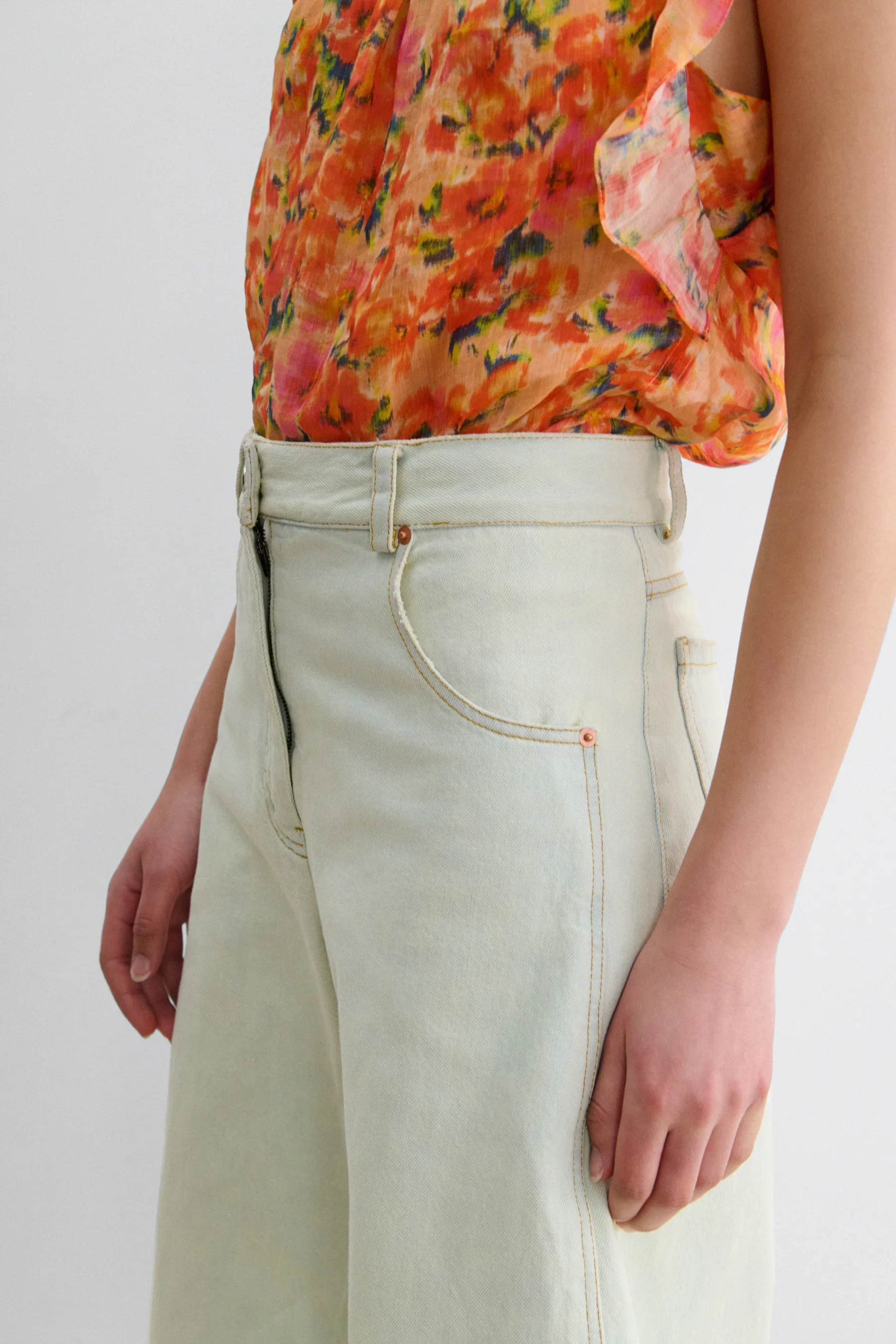 252W-750-D121B-Rachel_Comey_Keenan_Pant_Bleached_4.webp