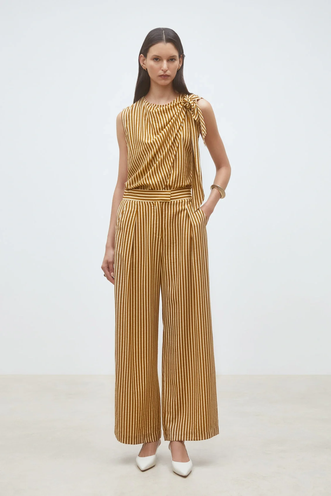 Suncoo_Jorys_Pant_Camel_Stripe_Brown_Caramel_Gold_1.webp