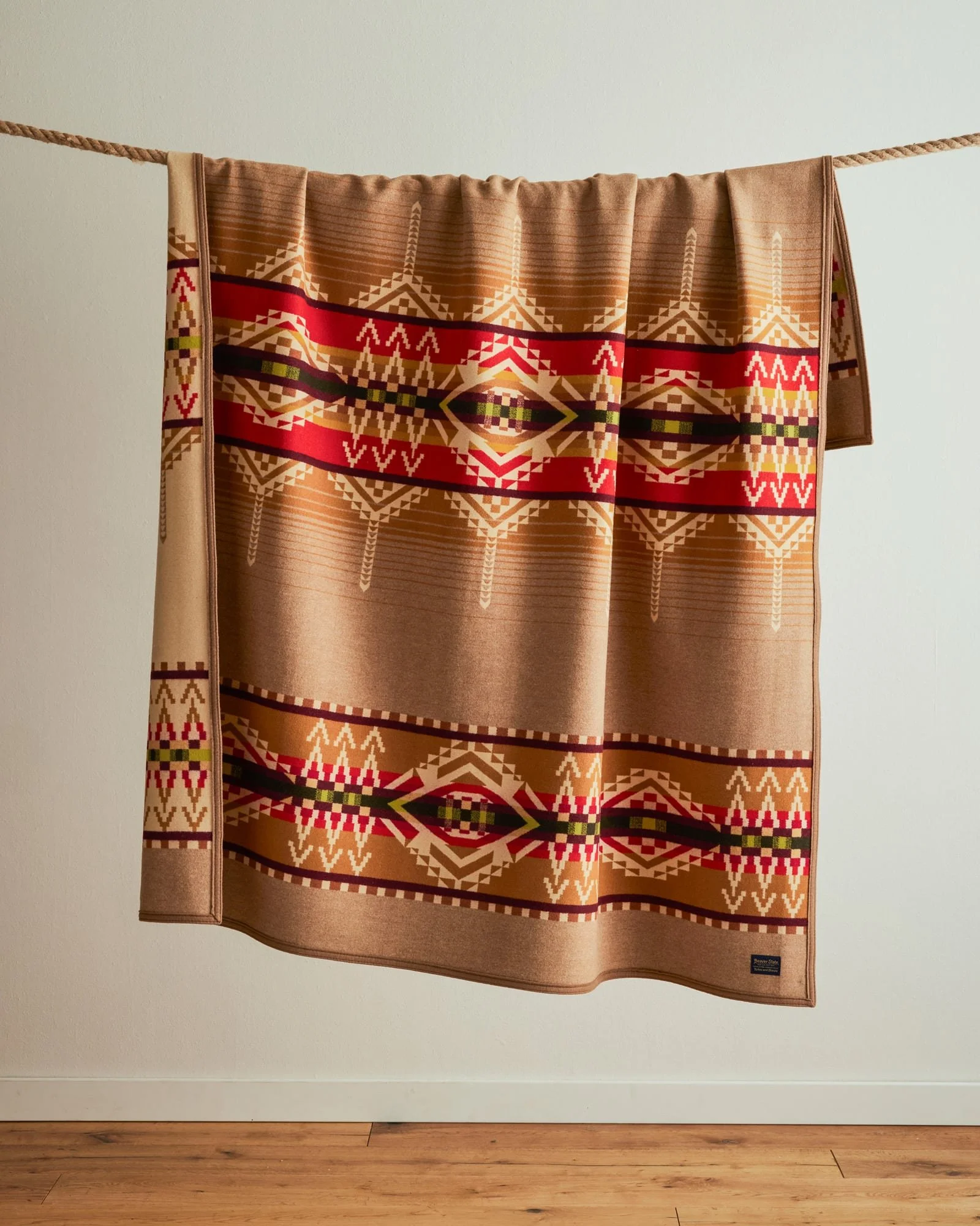 79694Z_57275_Pendleton_Beacon_Rock_Blanket_Wool_Twin_6.jpeg