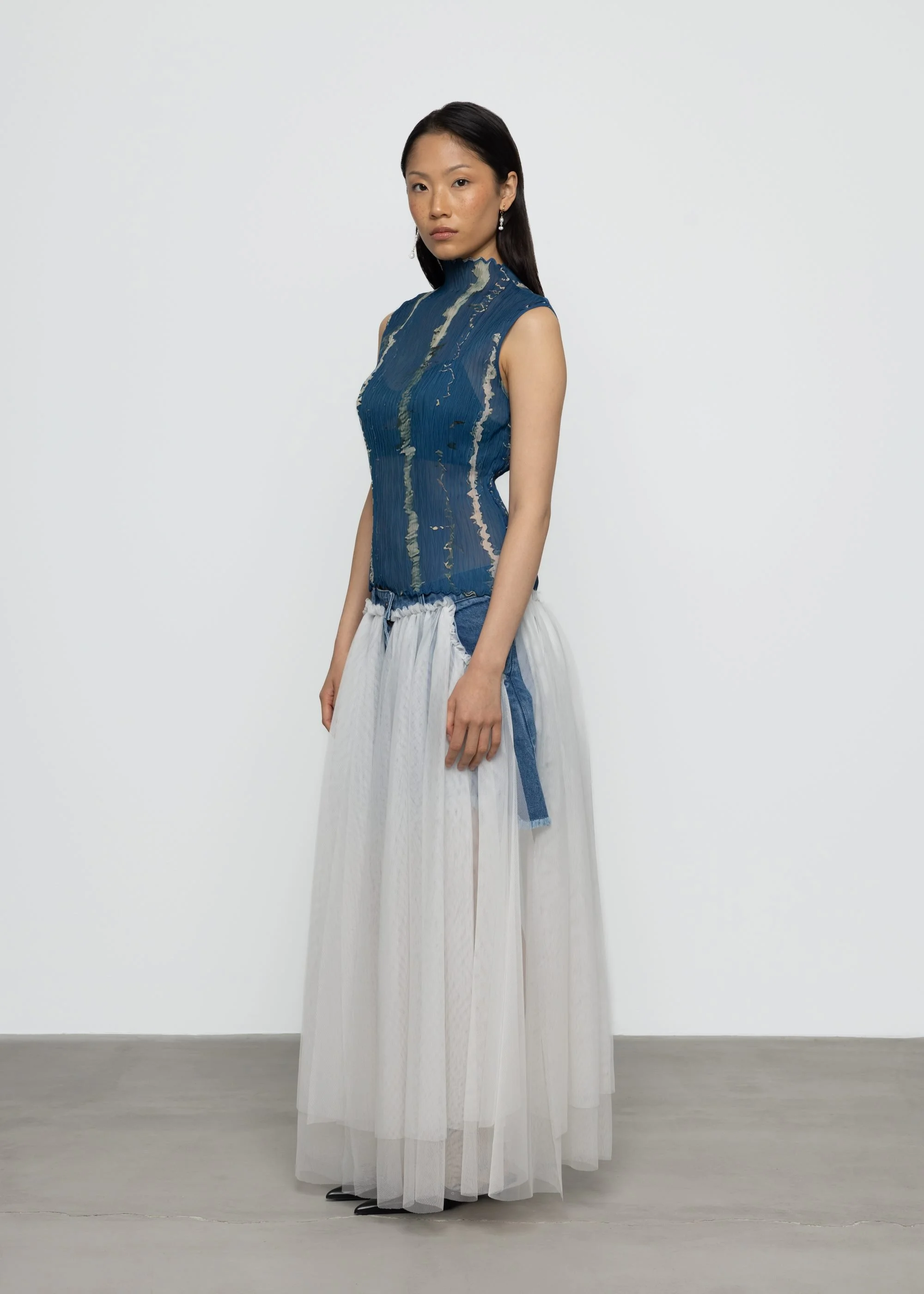 Esthe_Chiffon_Pleated_Sleeveless_Blouse_Top_Water_Reflection_Print_5.jpg