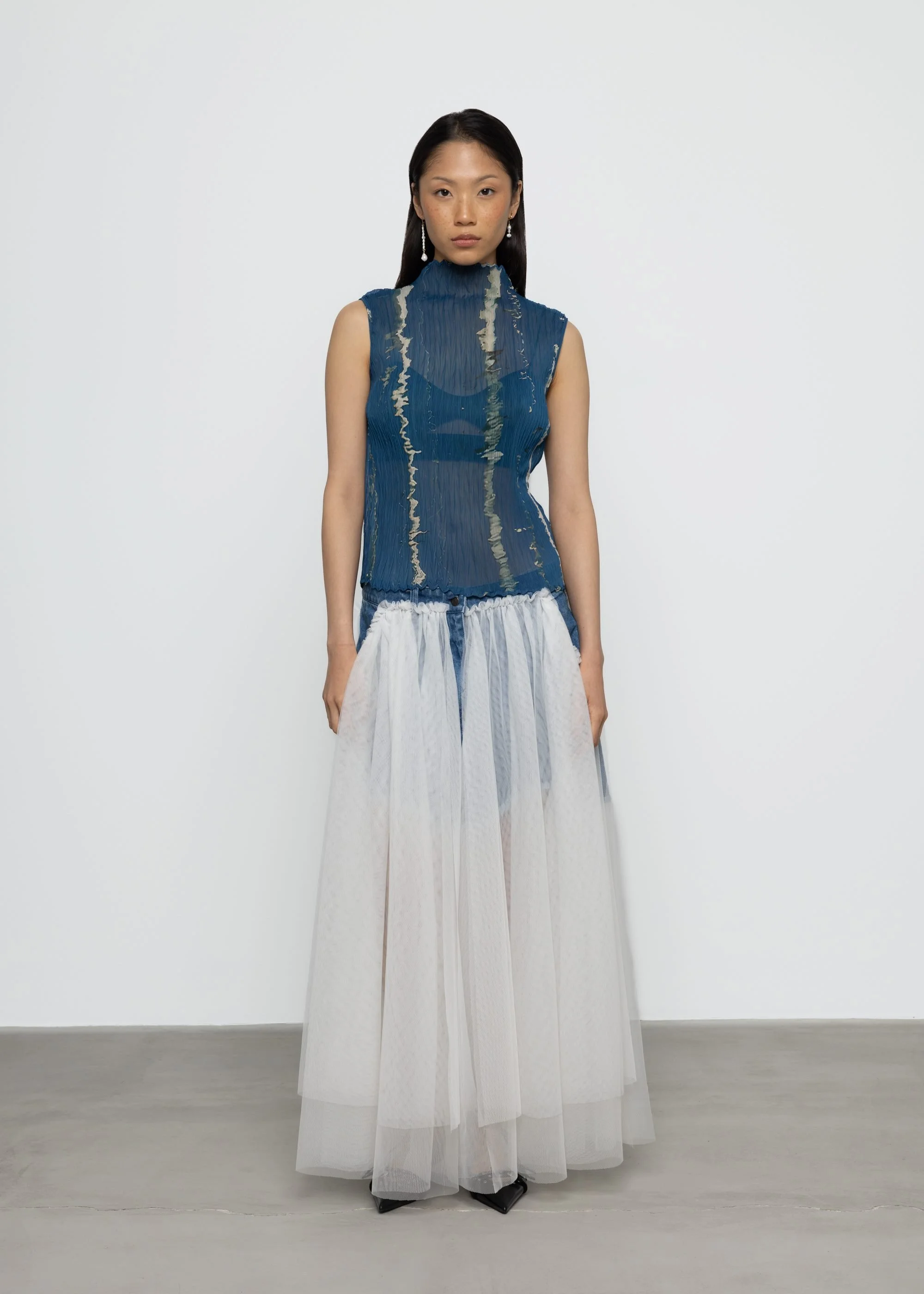 Esthe_Chiffon_Pleated_Sleeveless_Blouse_Top_Water_Reflection_Print_4.jpg
