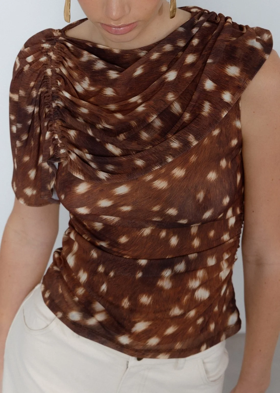 Esthe_Draped_Printed_Top_Deer_Print_Deerskin_Brown_9.jpg