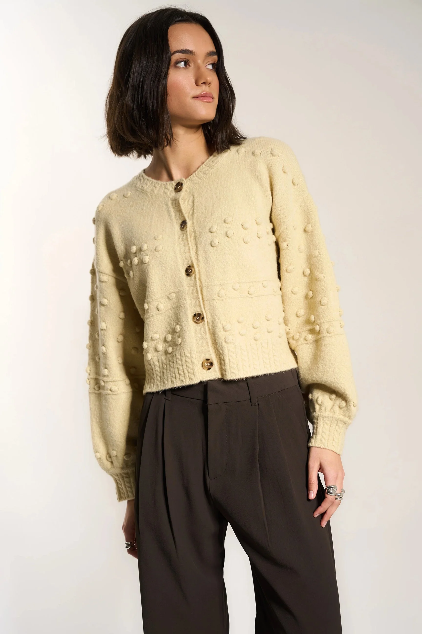 Callahan_Jolie_Cardigan_Swan_Cream_Ivory_5.jpg