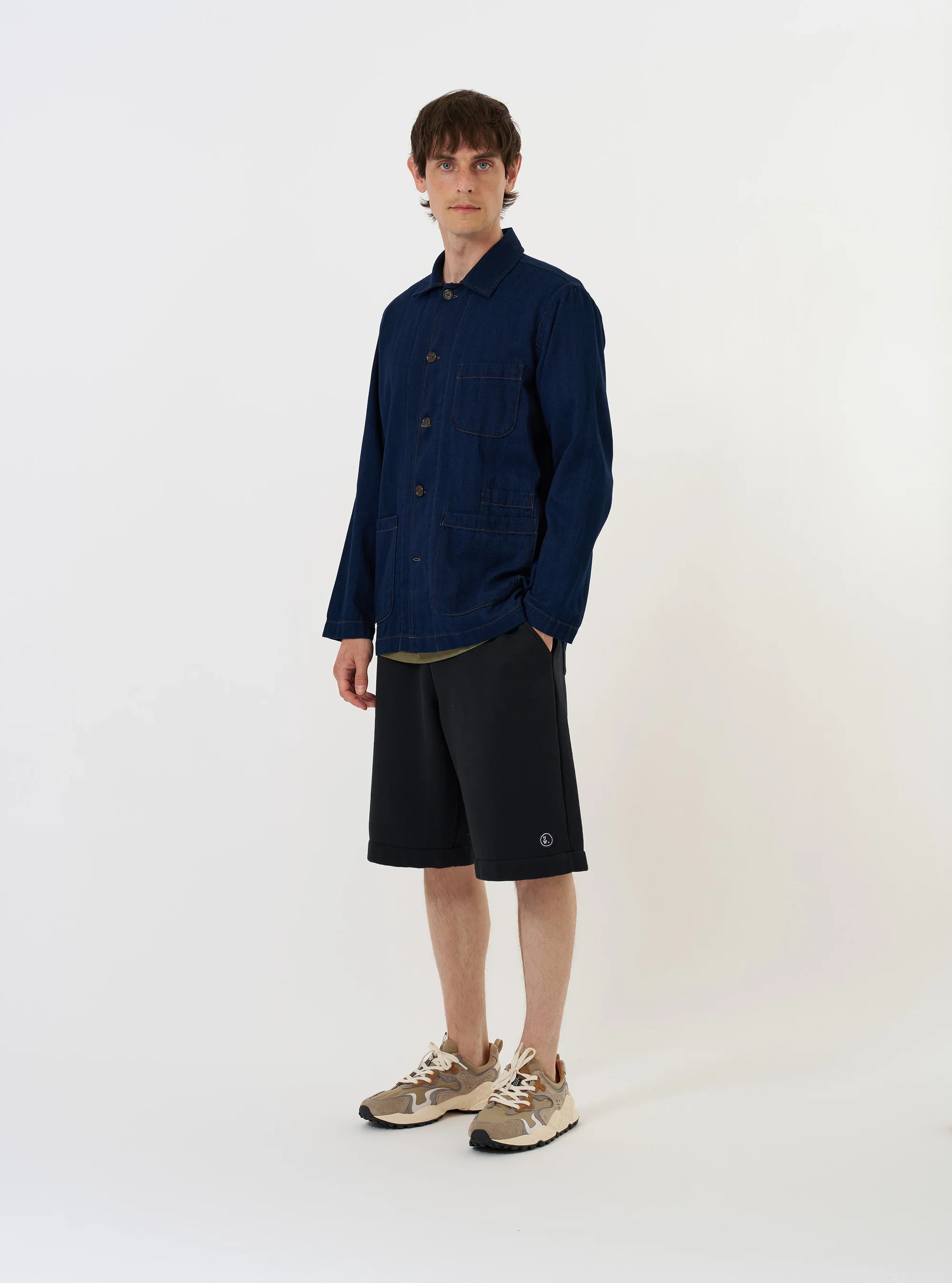 Universal_Works_Bakers_Overshirt_Recycled_Herringbone_Indigo_Dark_Blue_3.webp