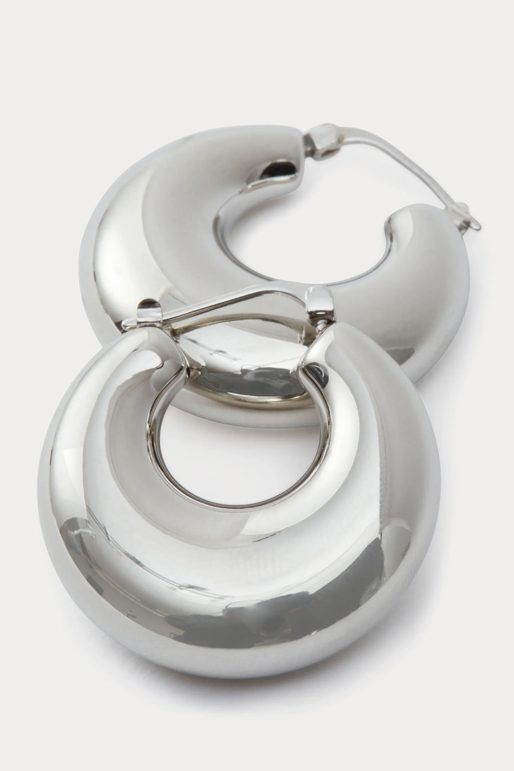 221W-203-ACP10_Rachel_Comey_Grass_Earrings_Silver_5.webp