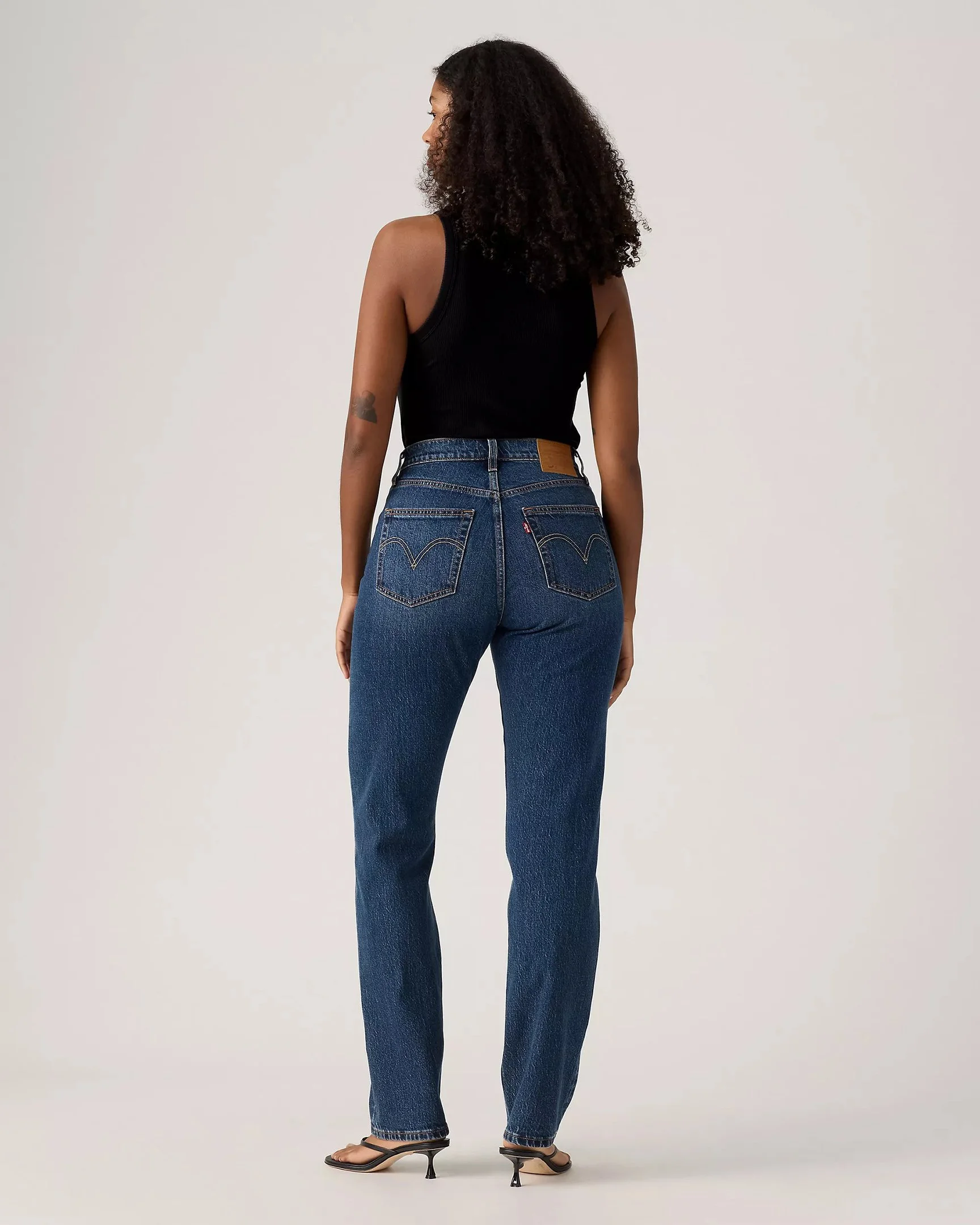 0036A0005_005013649_Levi's_501_Curve_Cold_Summer_Medium_Blue_Wash_3.jpg