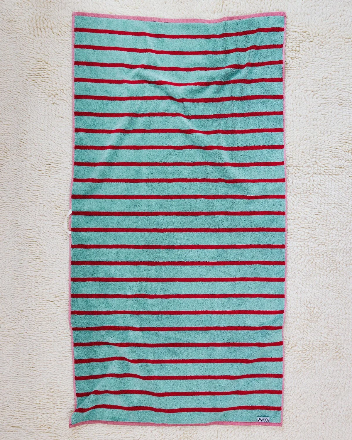 Dusen_Dusen_Bird_Stripe_Towels_Bath_Tanager_Teal_Red_2.jpg
