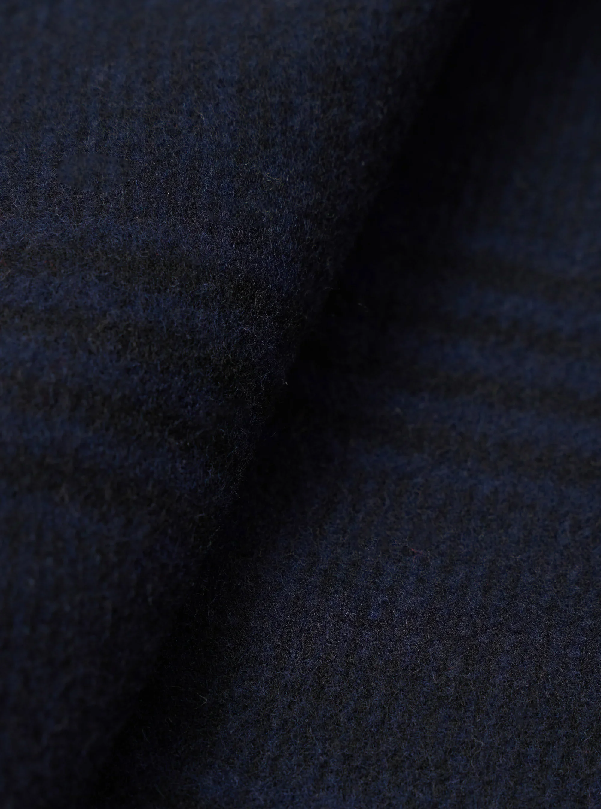 Universal_Works_Bakers_Overshirt_Bob_Wool_Mix_Navy_4.webp