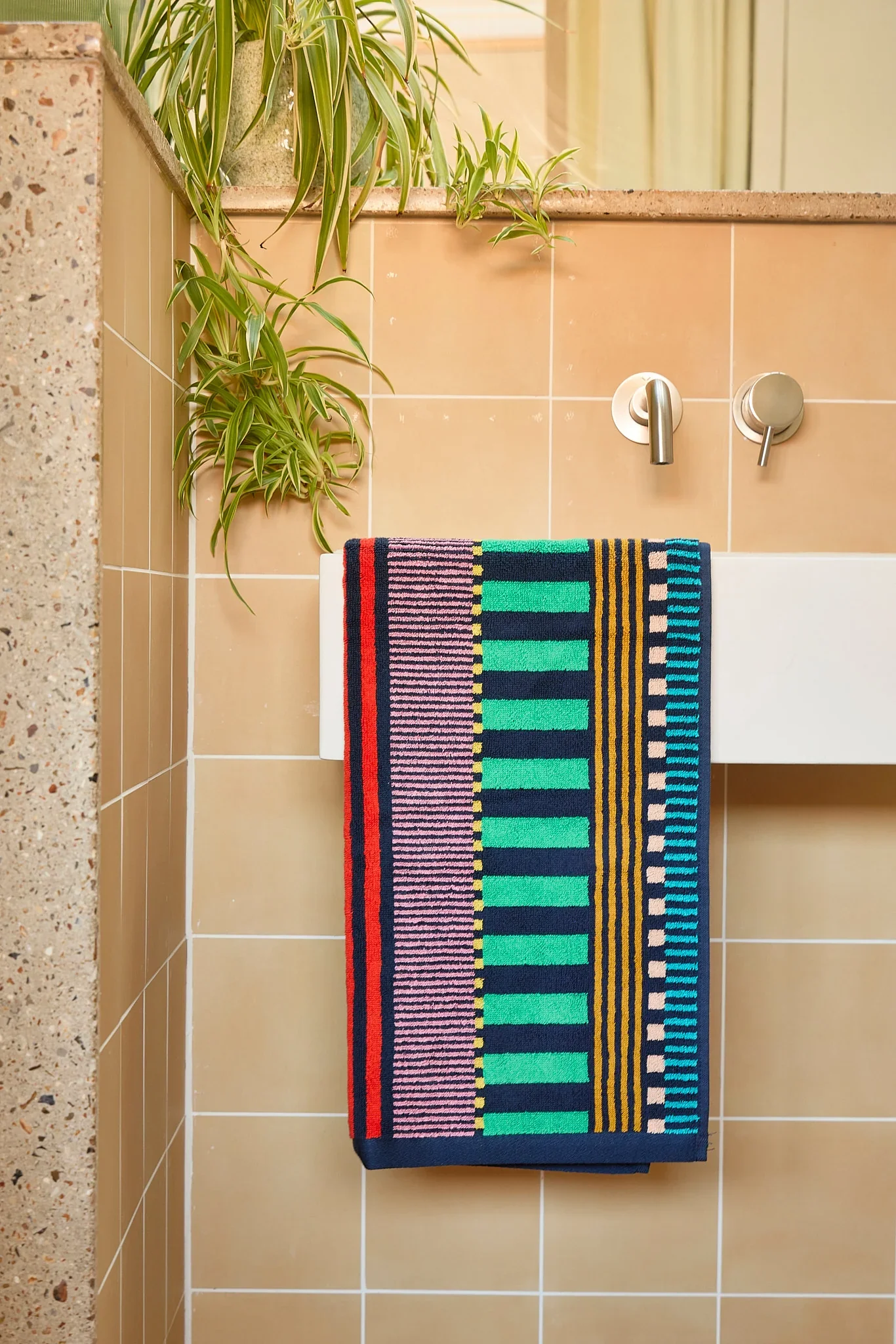 Donna_Wilson_Multi_Stripe_Towels_Hand_Towel_6.webp