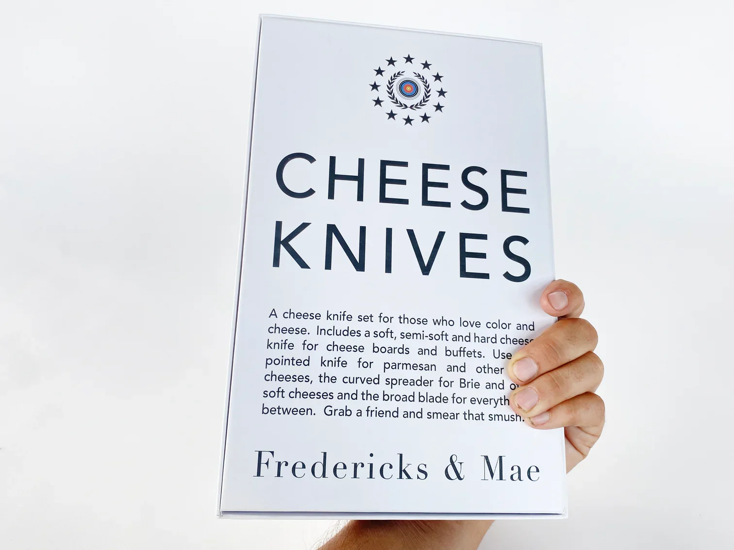 Fredericks_and_Mae_Cheese_Knives_Set_Black_White_2.webp