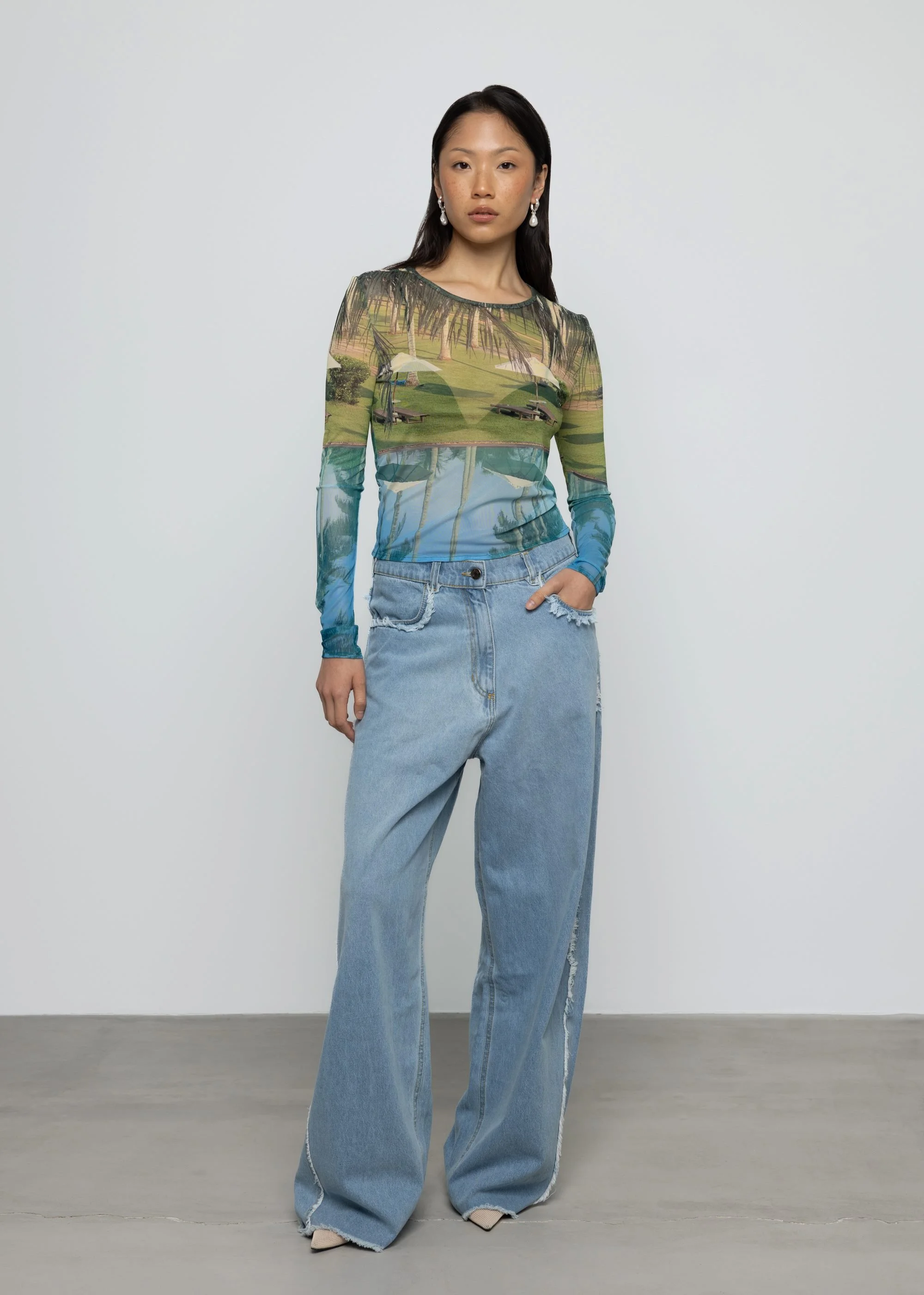 Esthe_Mesh_Long_Sleeve_Top_Poolside_Print_5.jpg