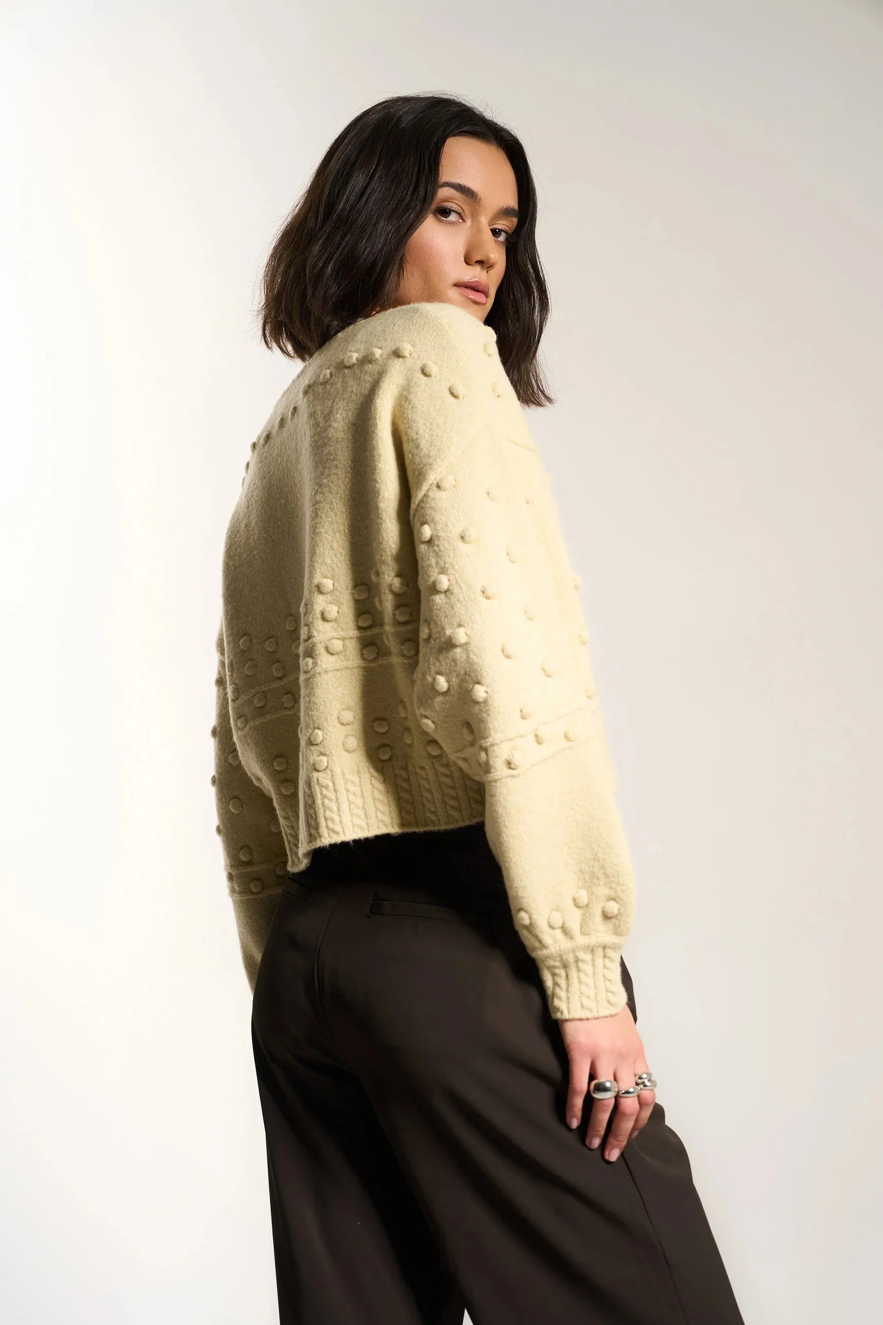 Callahan_Jolie_Cardigan_Swan_Cream_Ivory_6.jpg