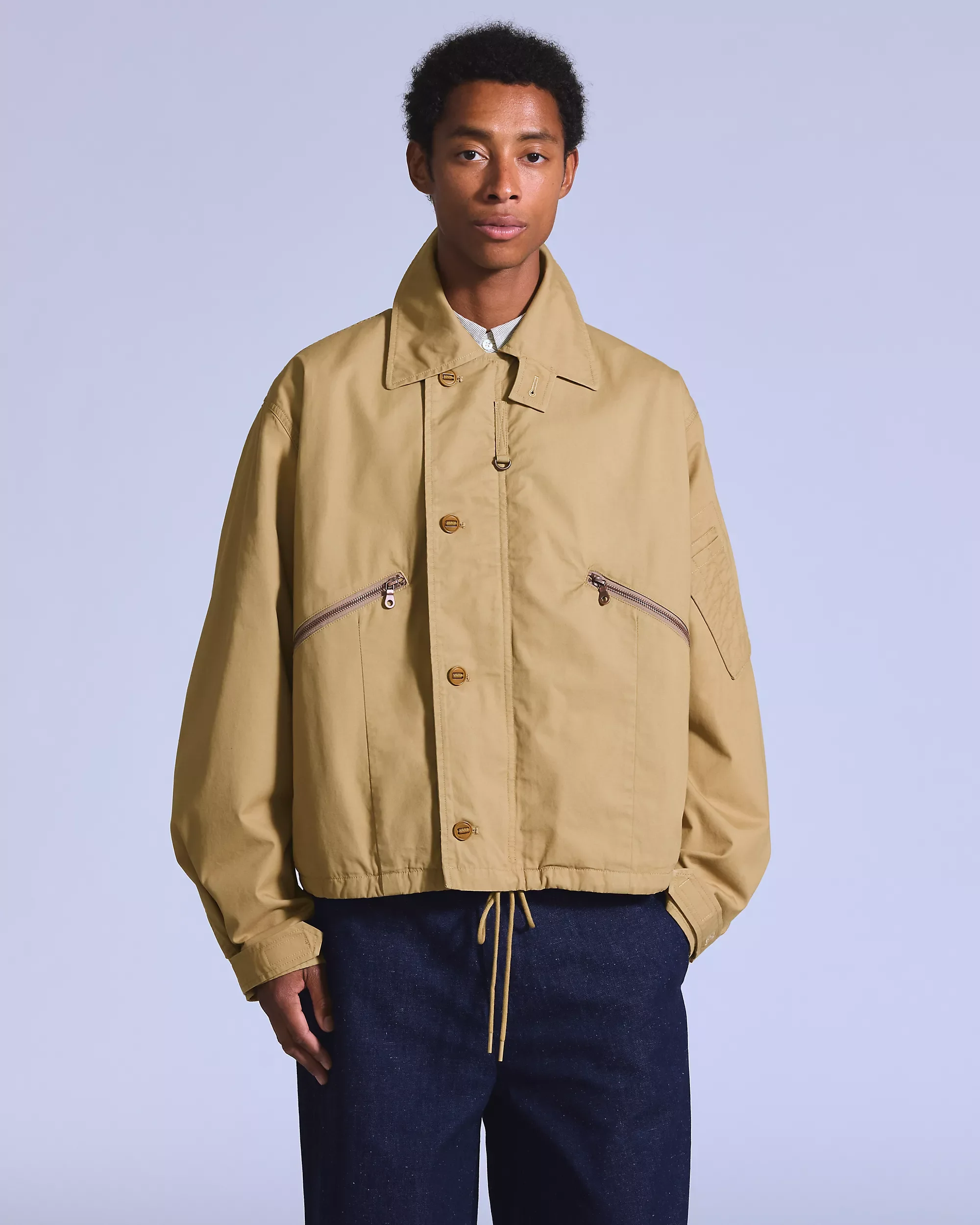 MT_006V1-0000_Levis_Blue_Tab_Pilot_Jacket_Gold_8.webp