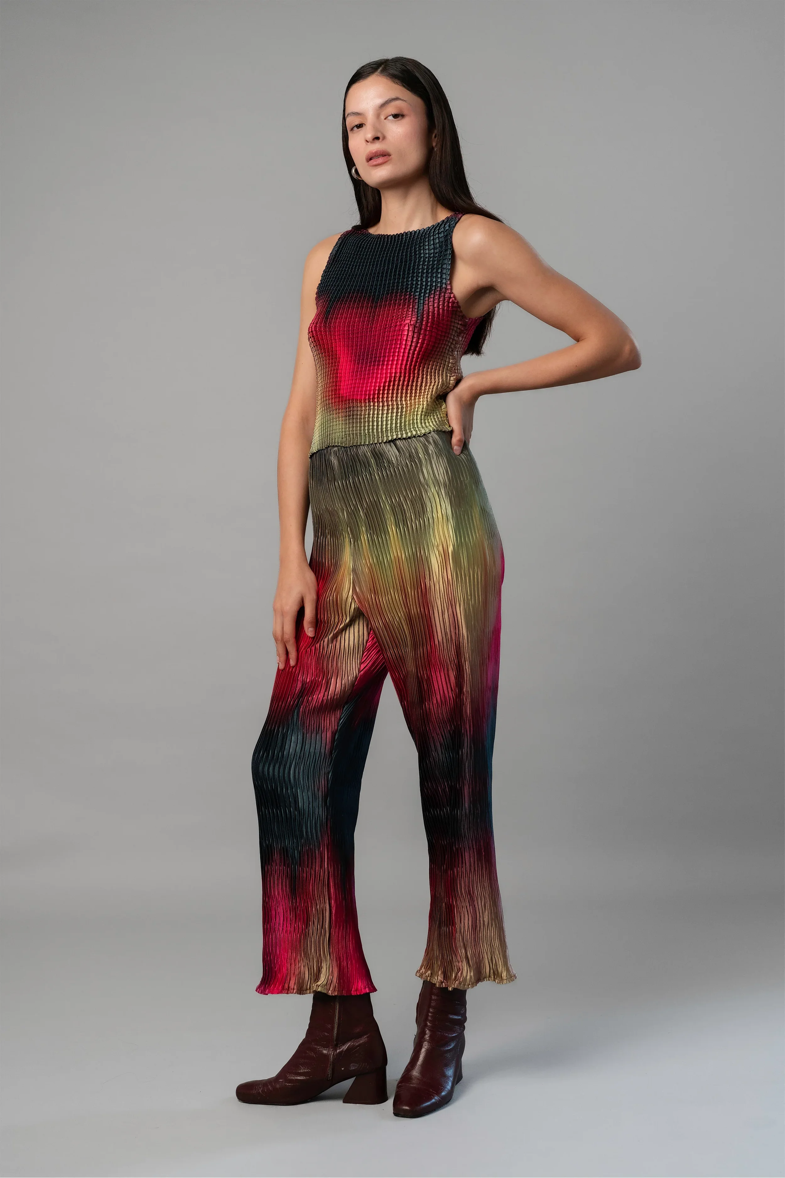 Nin_Studio_Pleated_Tank_Singlet_Vermis_Print_2.webp