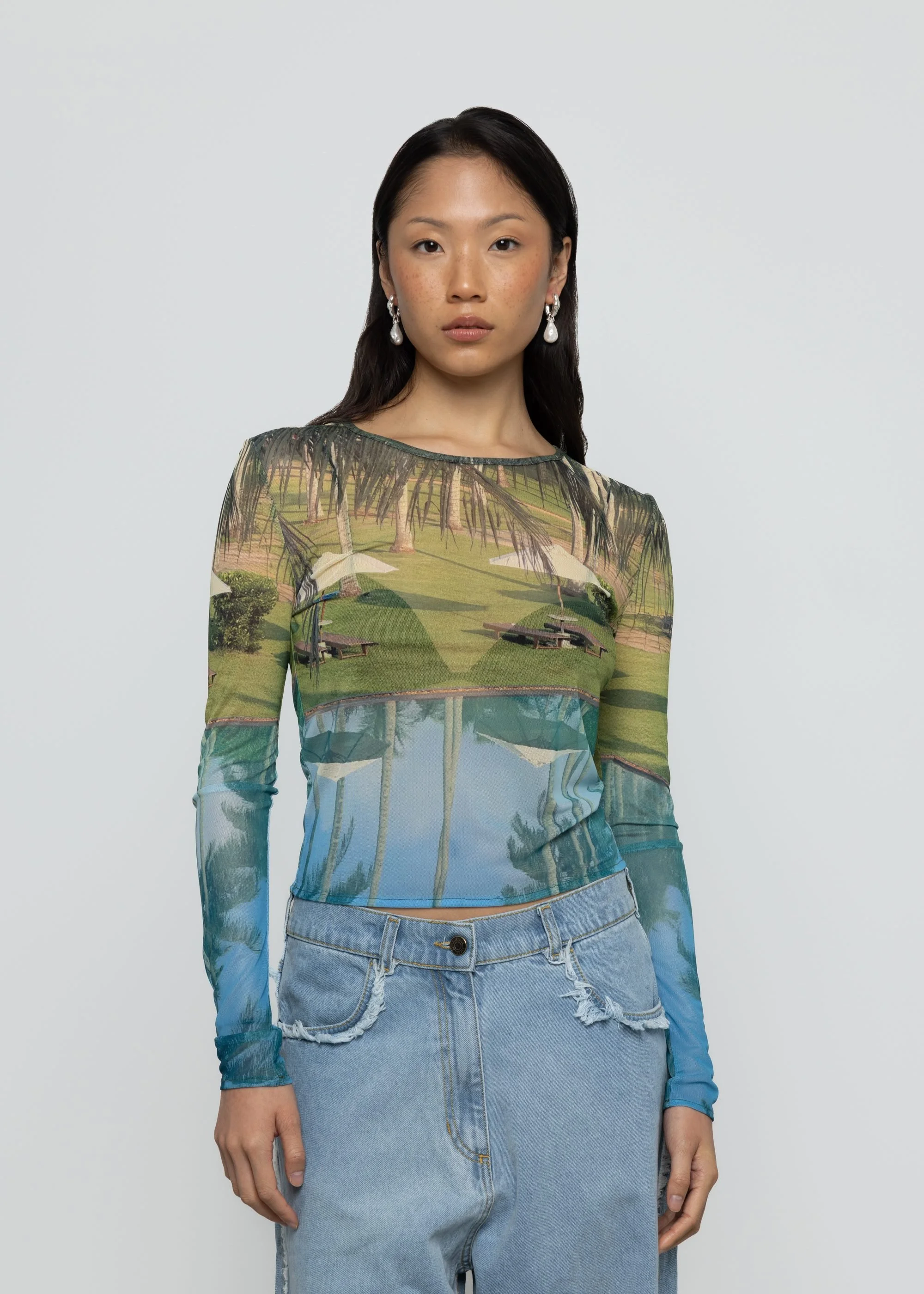 Esthe_Mesh_Long_Sleeve_Top_Poolside_Print_1.jpg