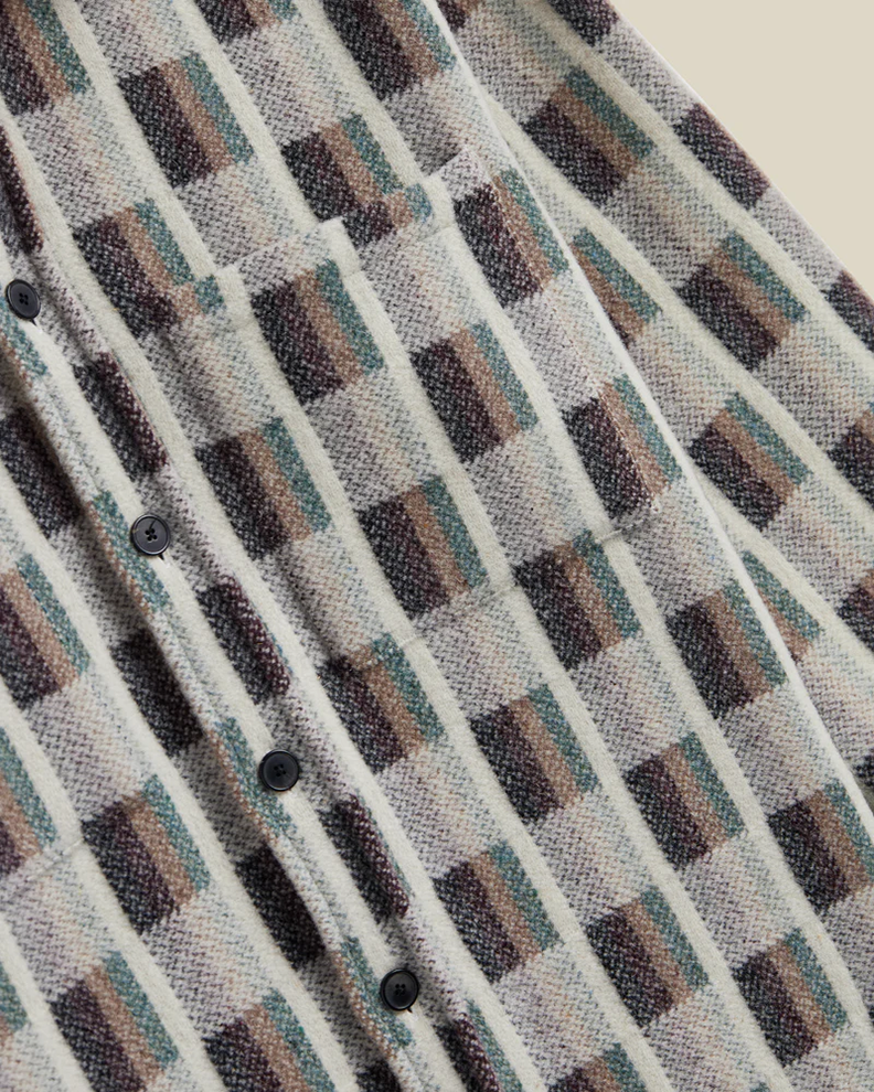 Portuguese_Flannel_Merino_Wool_Jacquard_Overshirt_3.webp