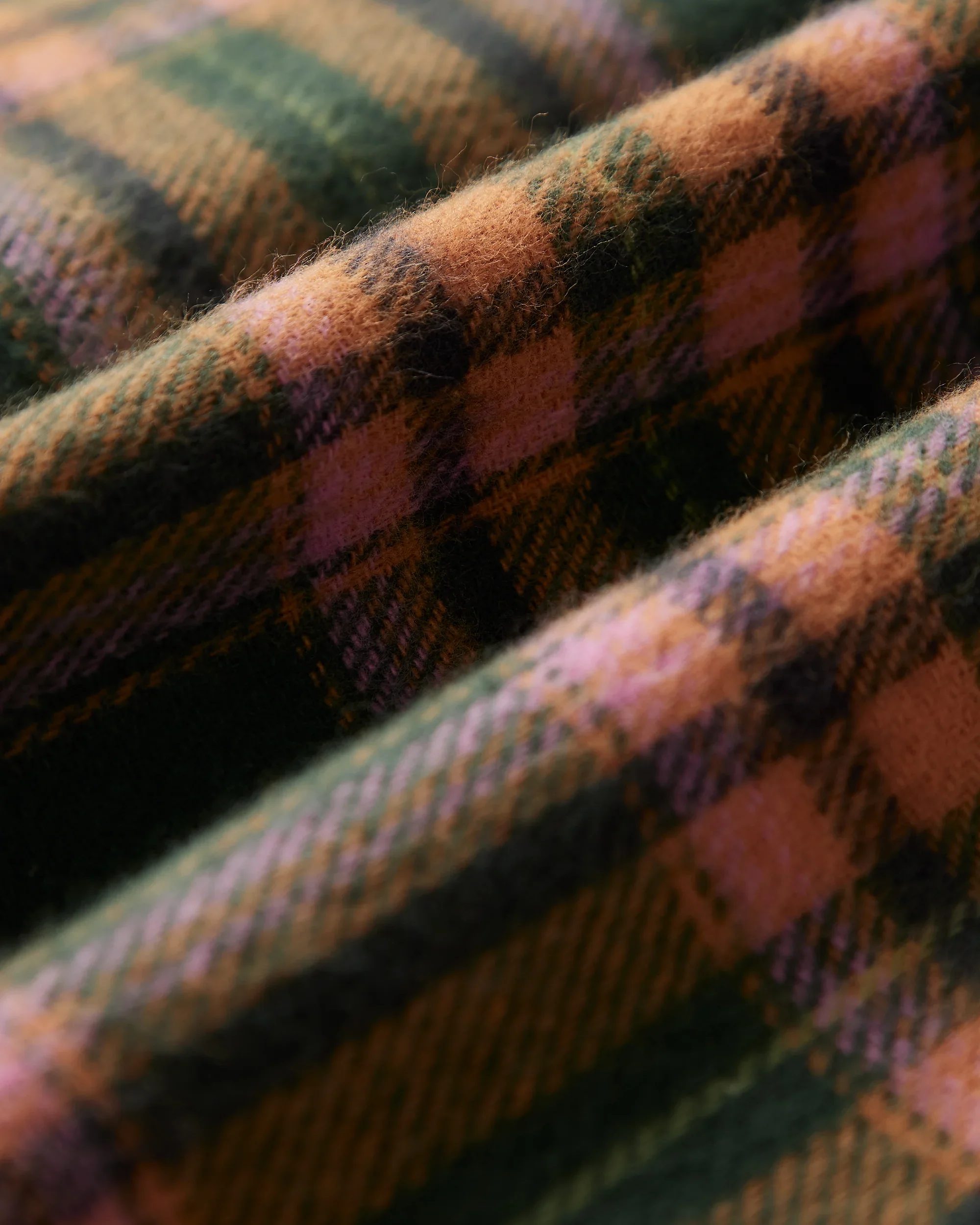 Portuguese_Flannel_Olivare_Green_Pink_Plaid_5.webp