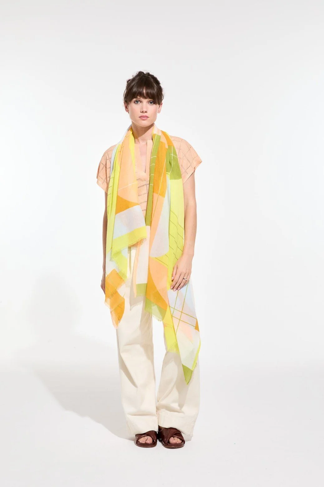 Mapoesie_Forma_Scarf_Citrine_1.jpg